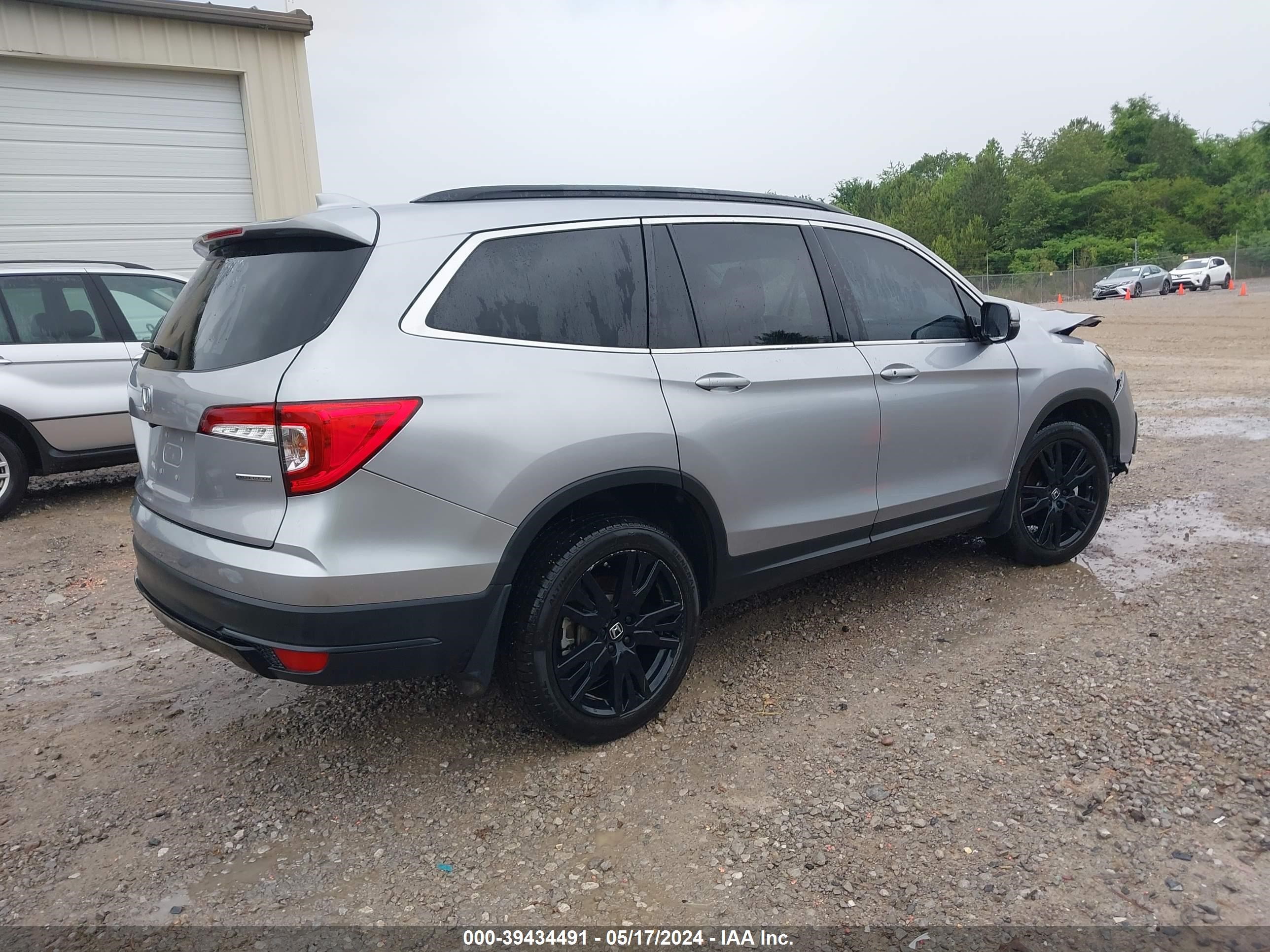 2021 Honda Pilot 2Wd Special Edition vin: 5FNYF5H20MB040459