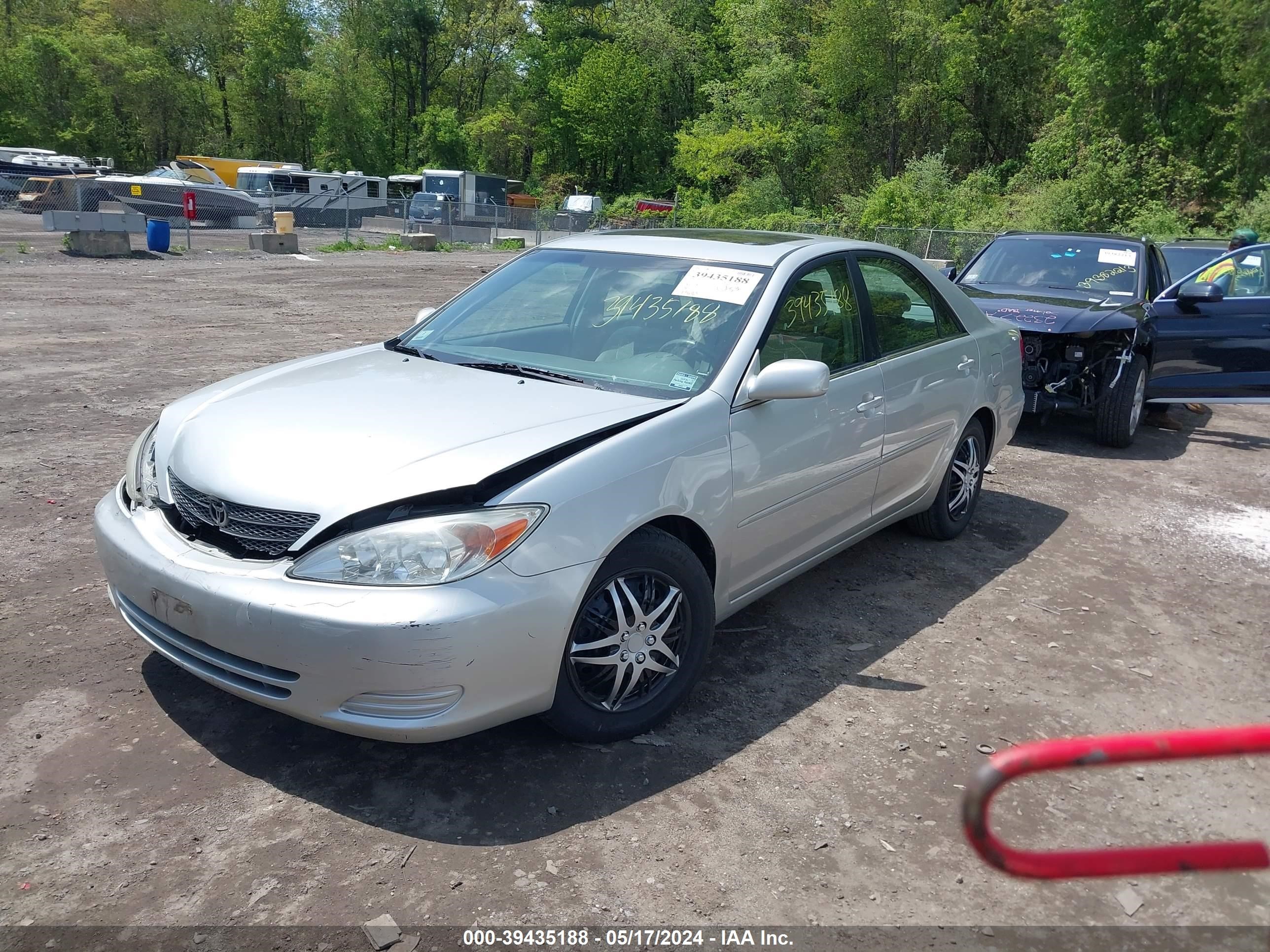 4T1BE30K12U617816 2002 Toyota Camry Xle