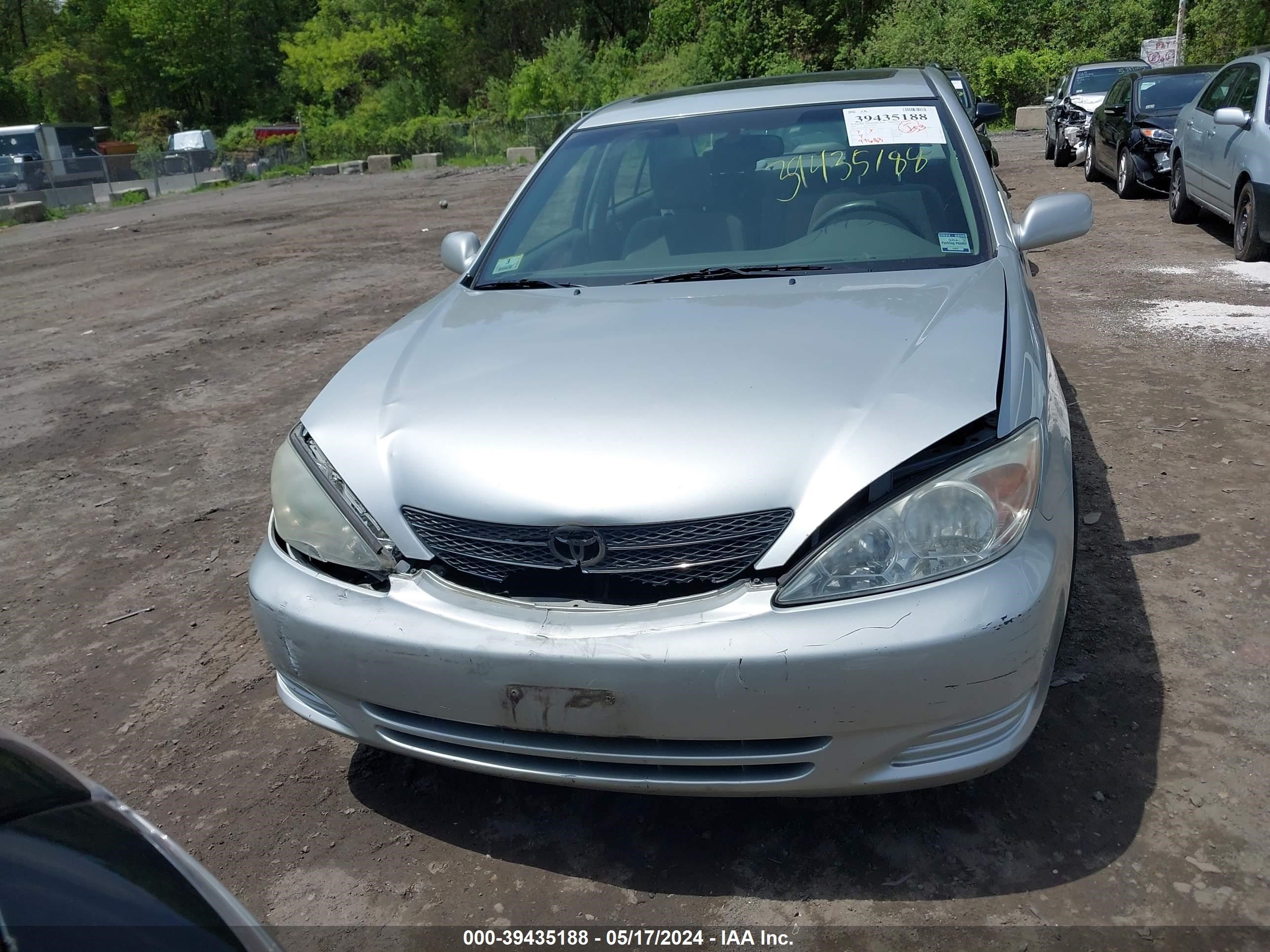 4T1BE30K12U617816 2002 Toyota Camry Xle