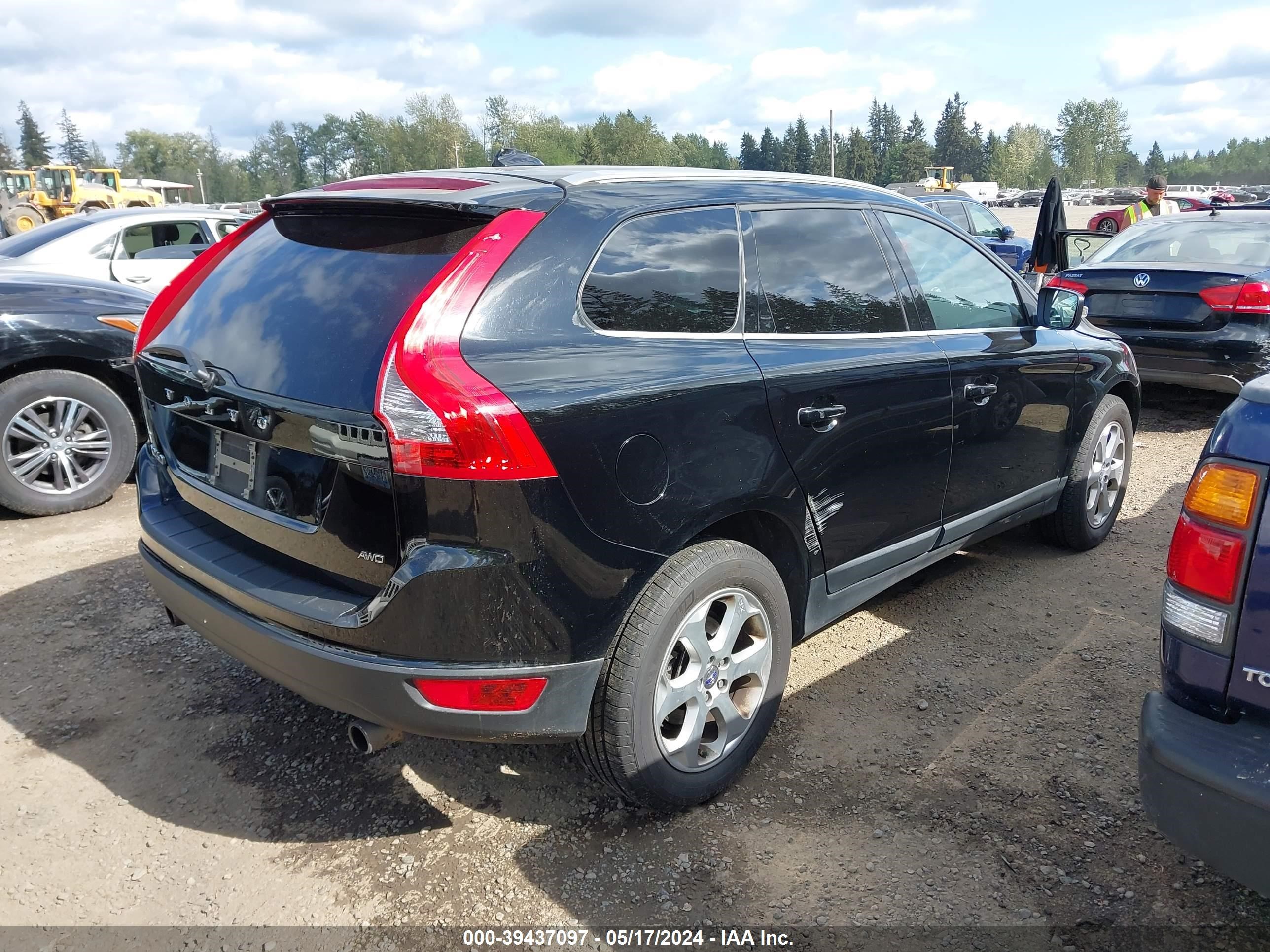 2013 Volvo Xc60 3.2/3.2 Platinum/3.2 Premier/3.2 Premier Plus vin: YV4940DZ5D2415262