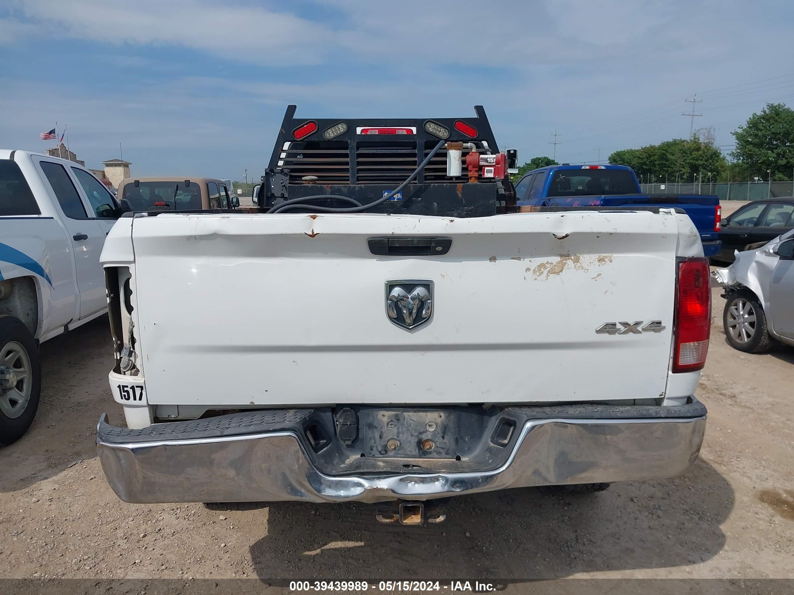 2012 Ram 2500 St vin: 3C6UD5HL9CG300693