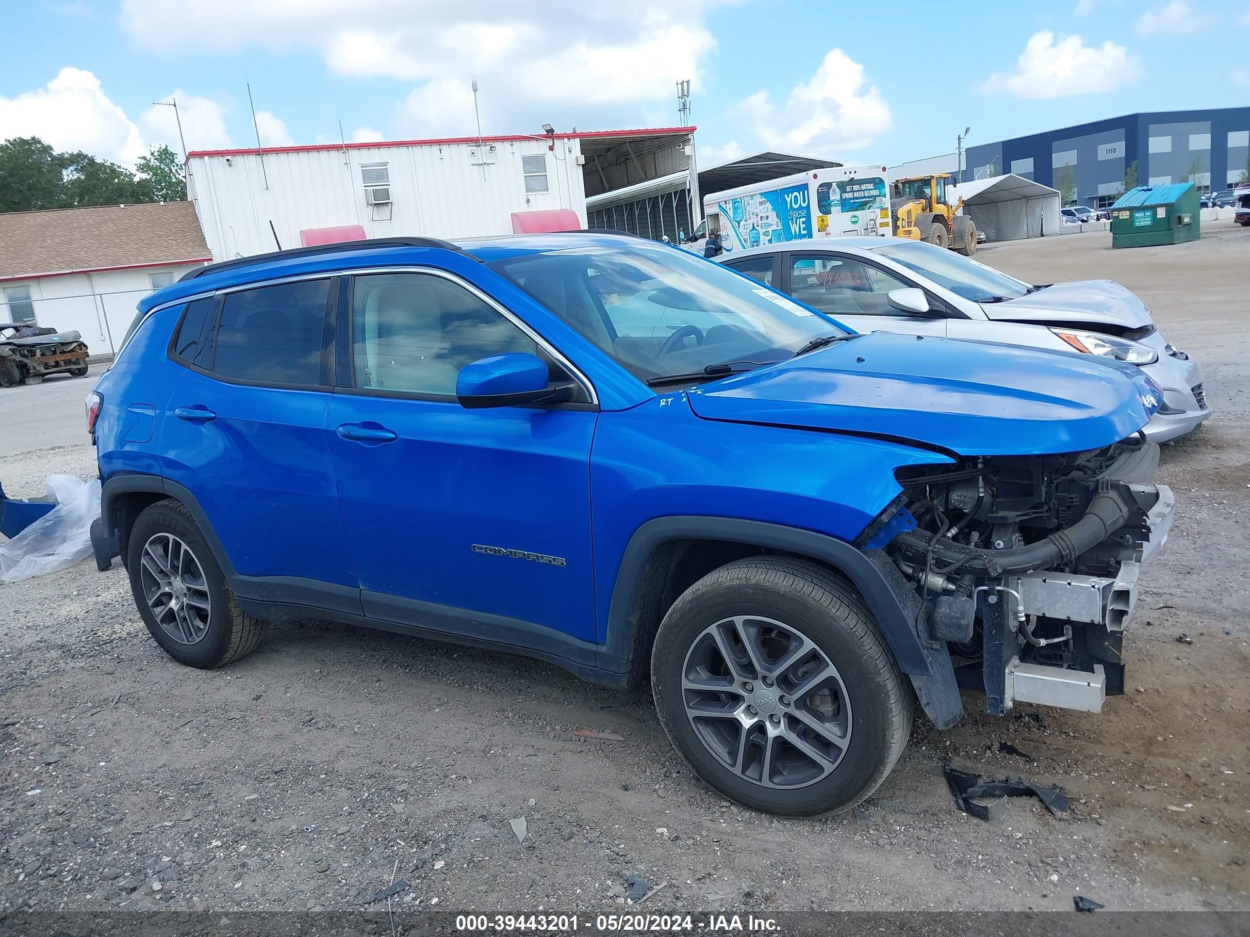 2019 Jeep Compass Sun And Wheel Fwd vin: 3C4NJCBB0KT637057