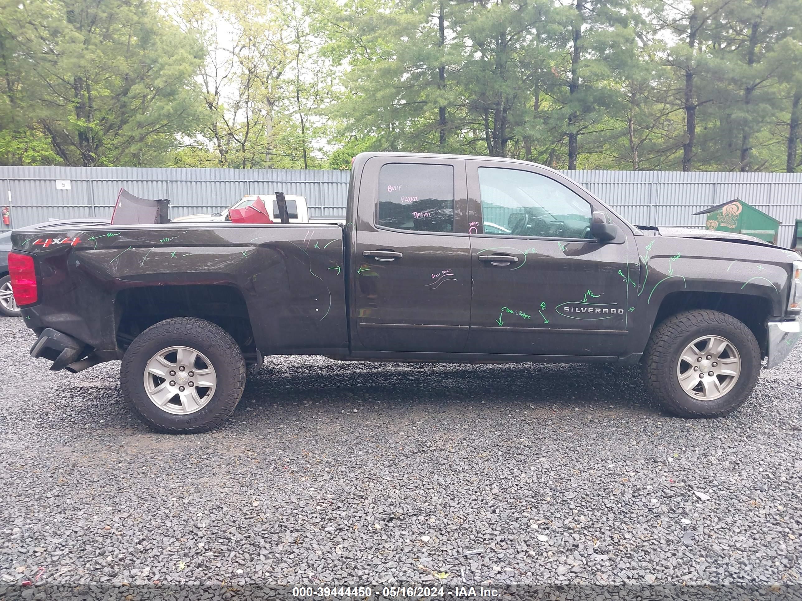 2018 Chevrolet Silverado 1500 1Lt vin: 1GCVKRECXJZ297668