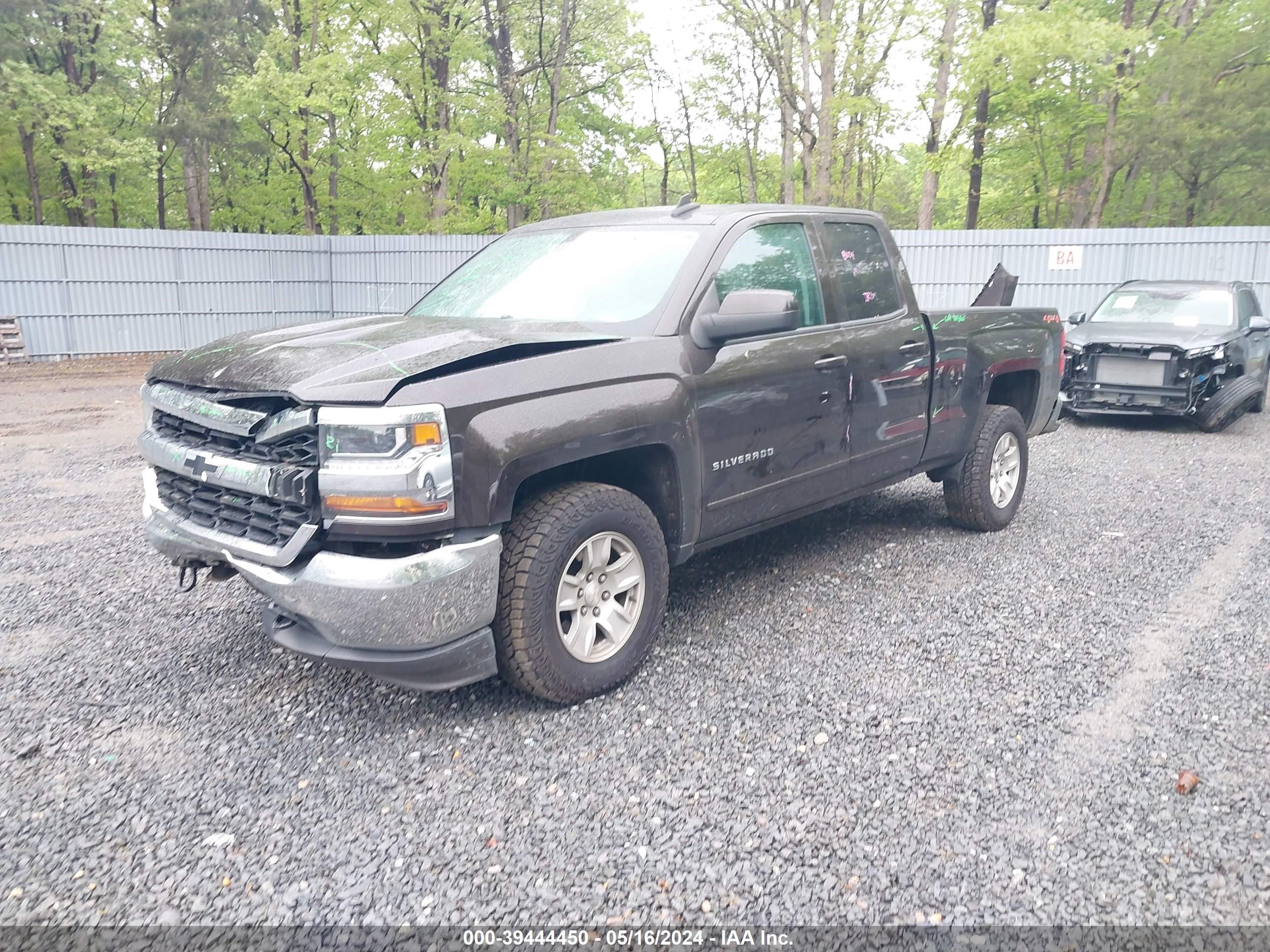 2018 Chevrolet Silverado 1500 1Lt vin: 1GCVKRECXJZ297668