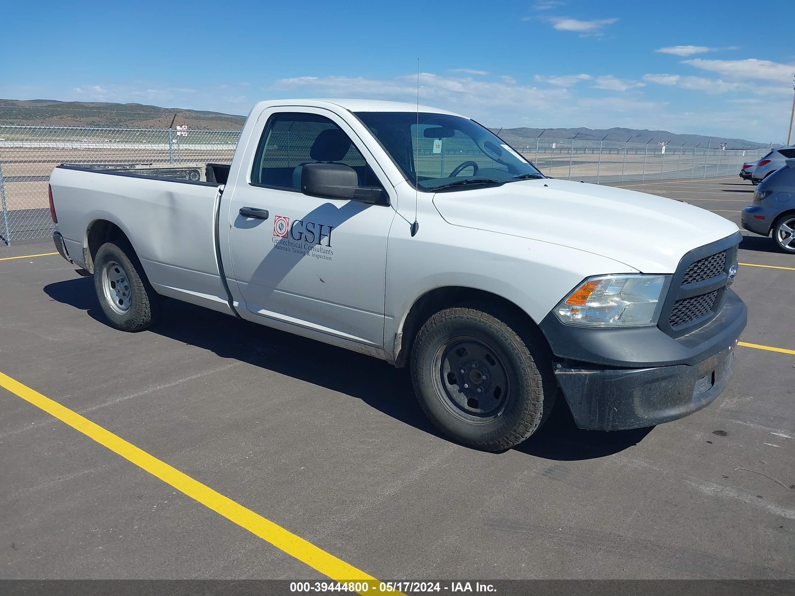 2014 Ram 1500 Tradesman vin: 3C6JR6DG0EG151046