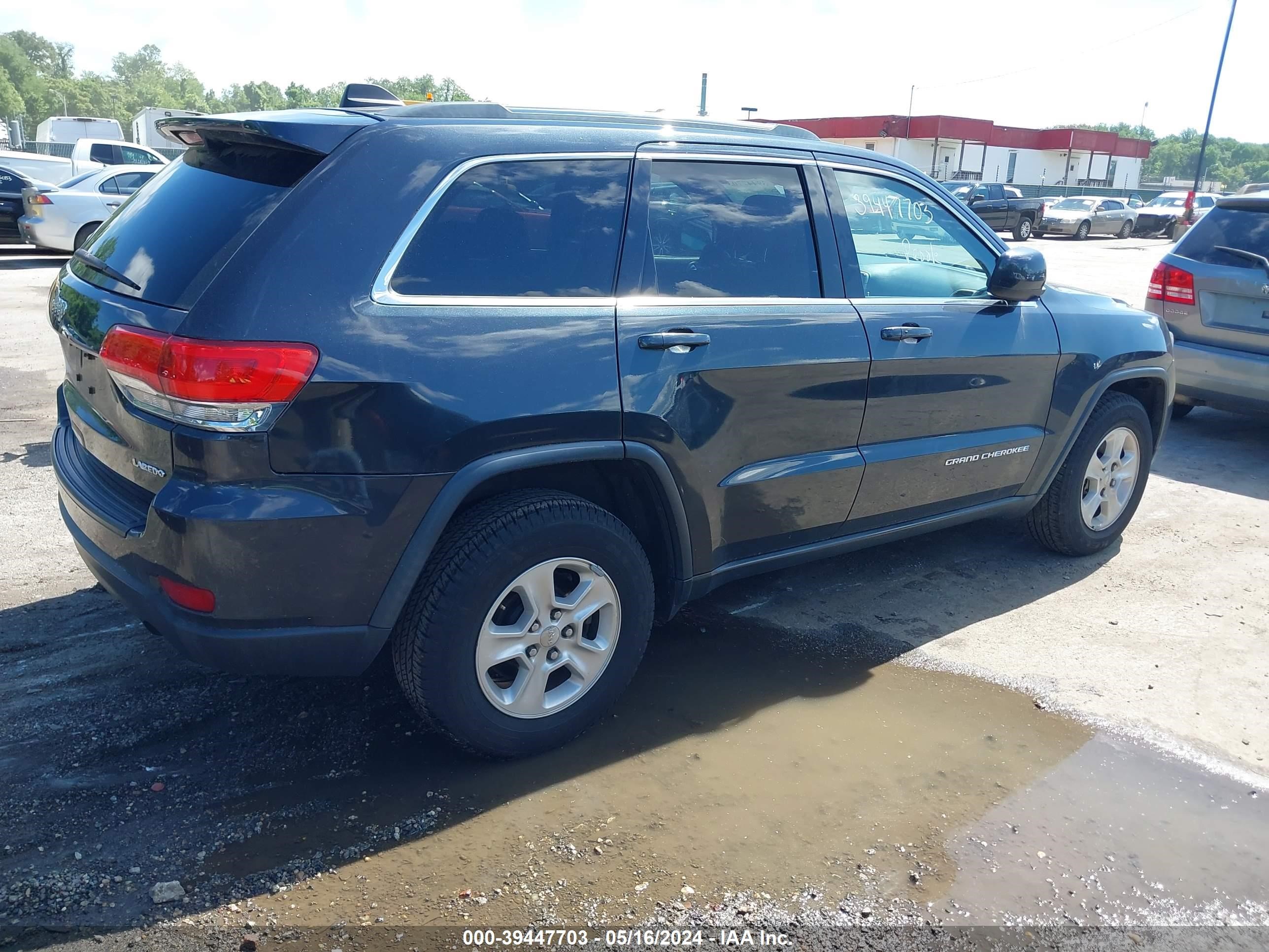 2014 Jeep Grand Cherokee Laredo vin: 1C4RJFAGXEC272063