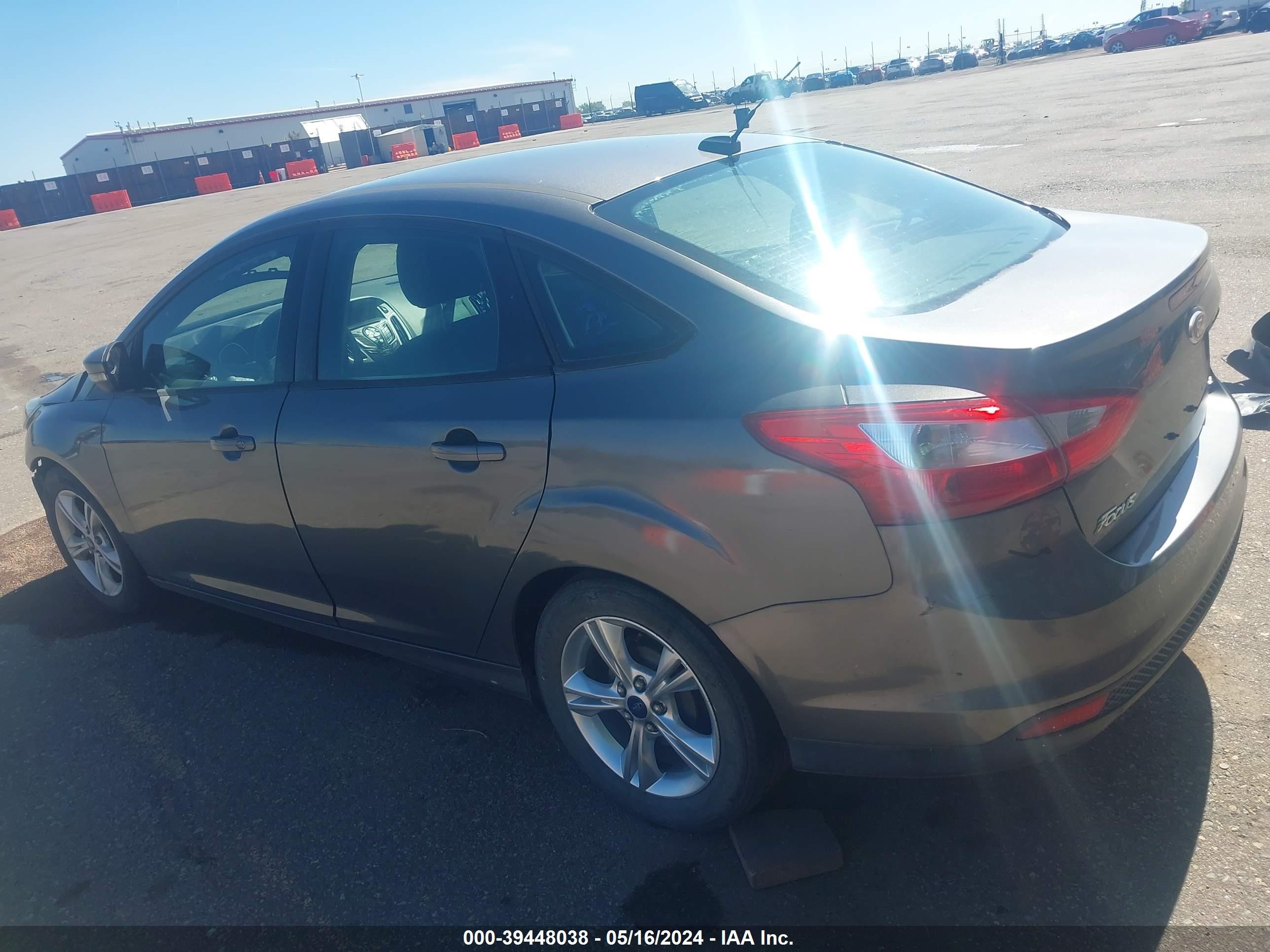 2014 Ford Focus Se vin: 1FADP3F2XEL421579