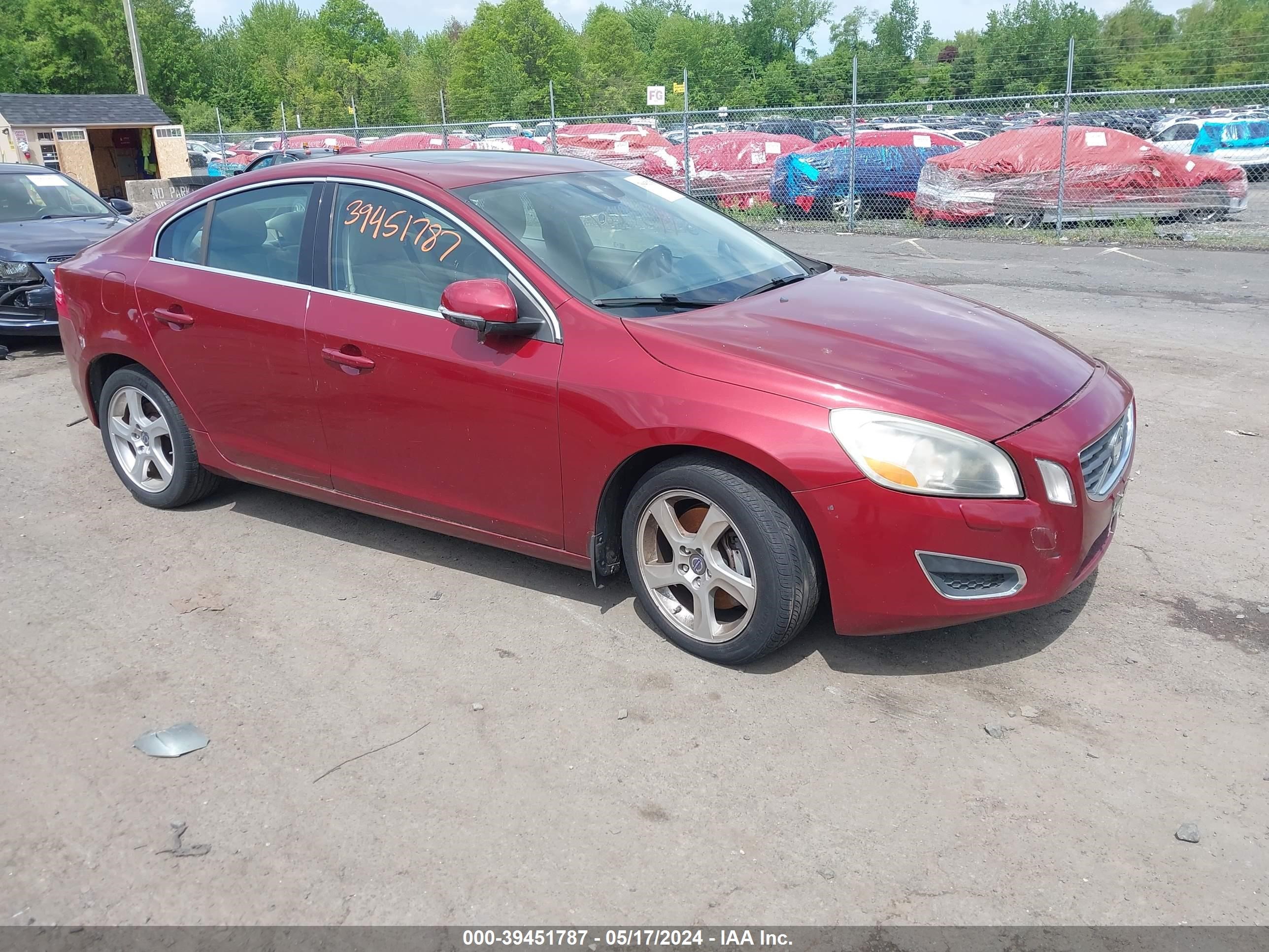 2012 Volvo S60 T5 vin: YV1622FS9C2111562