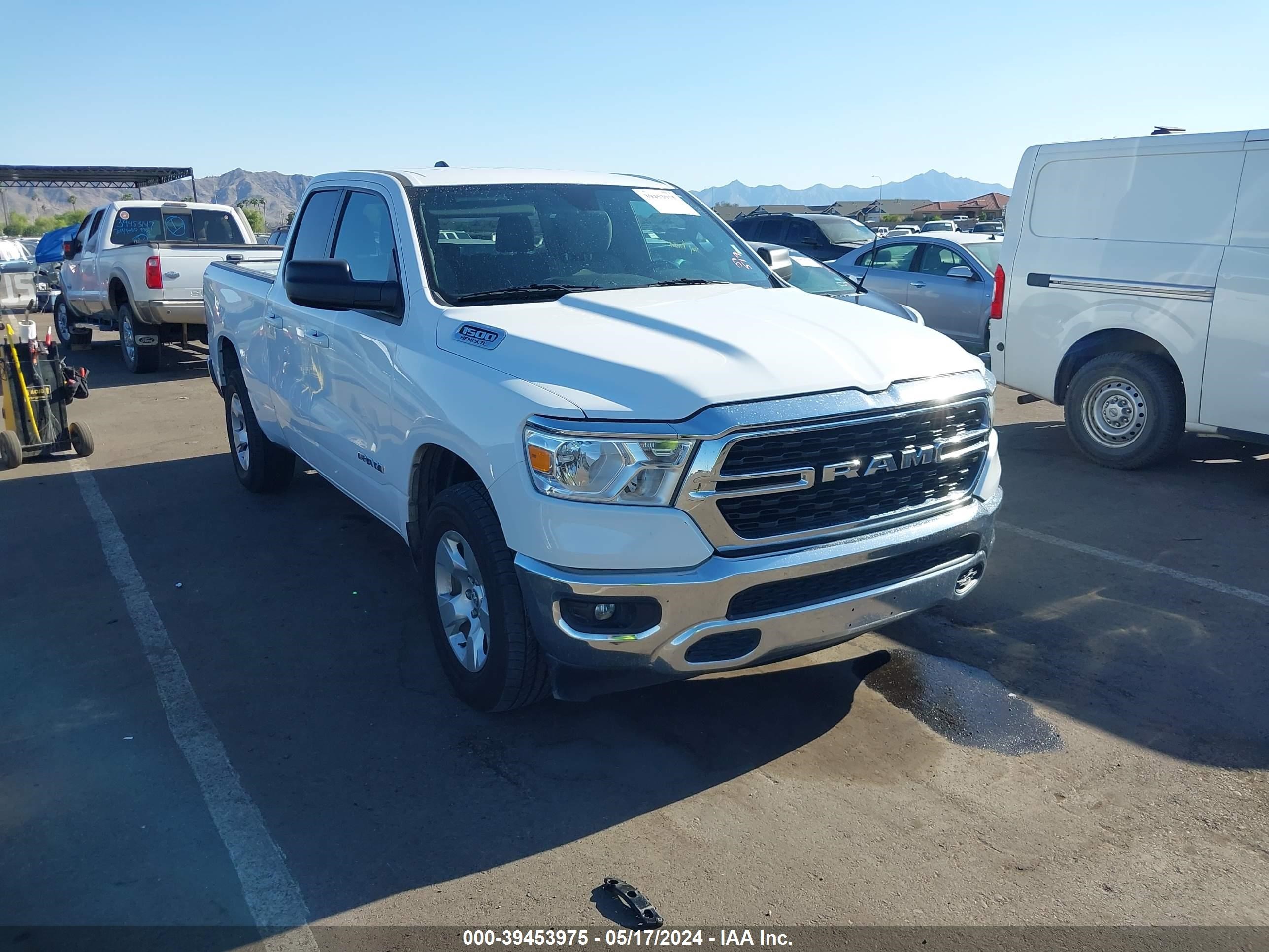 2022 Ram 1500 Big Horn Quad Cab 4X4 6'4 Box vin: 1C6SRFBT8NN164493