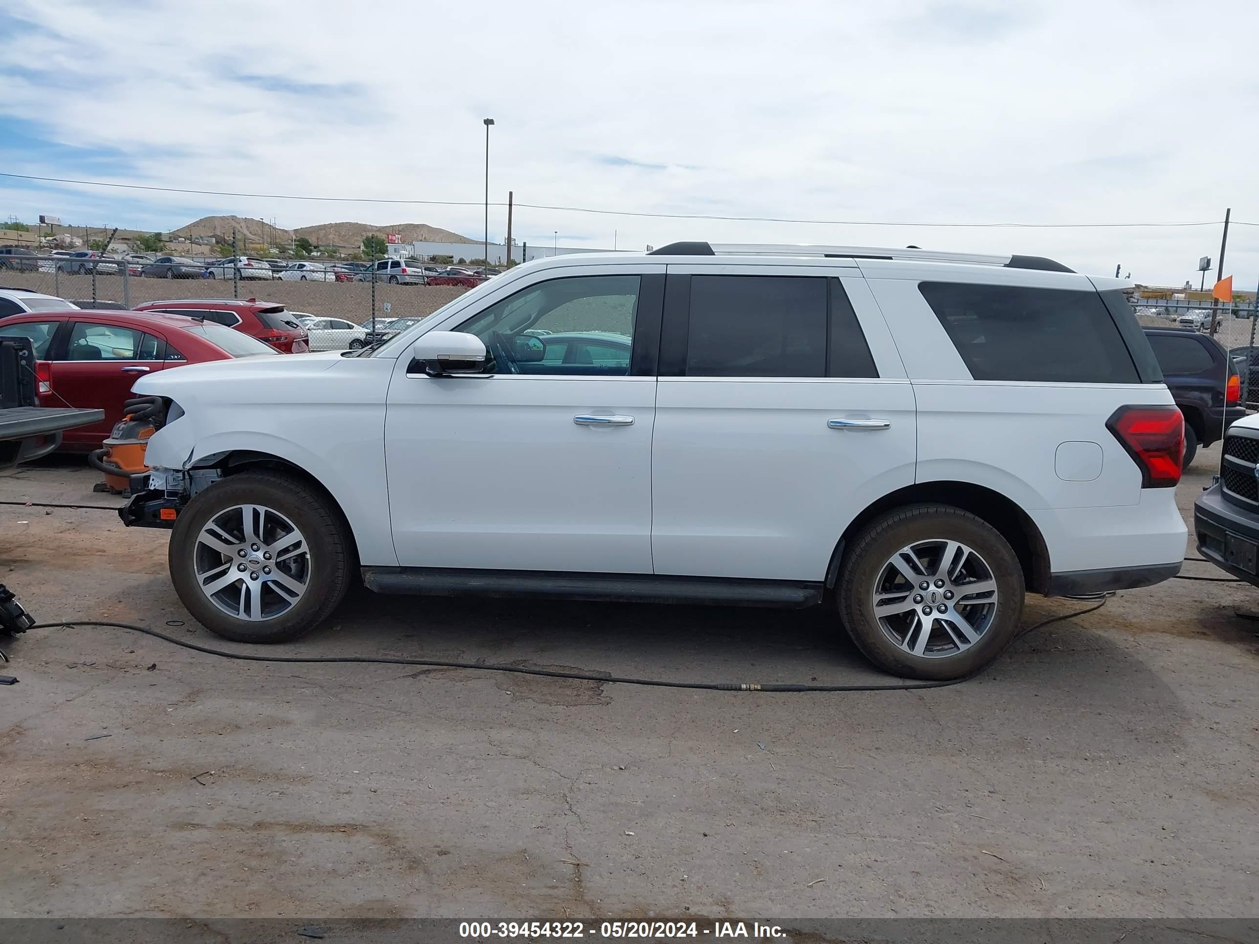 2024 Ford Expedition Limited vin: 1FMJU1K82REA48449