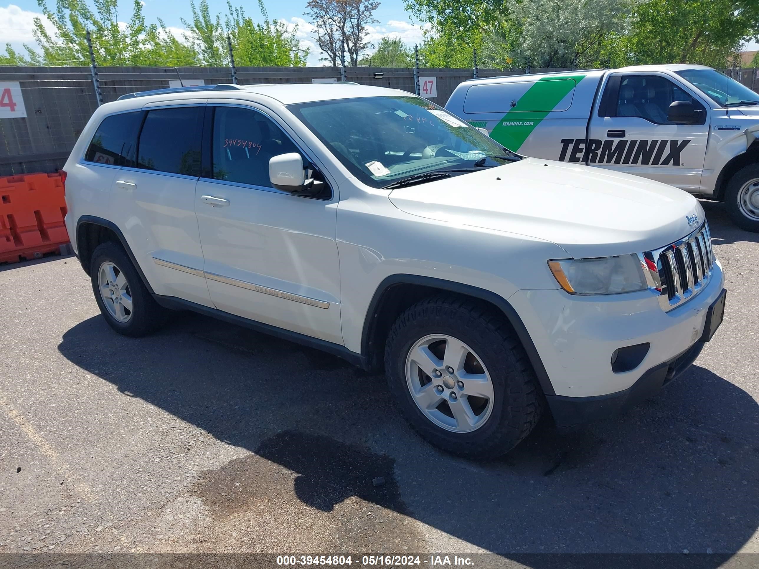 2012 Jeep Grand Cherokee Laredo vin: 1C4RJFAG3CC224031