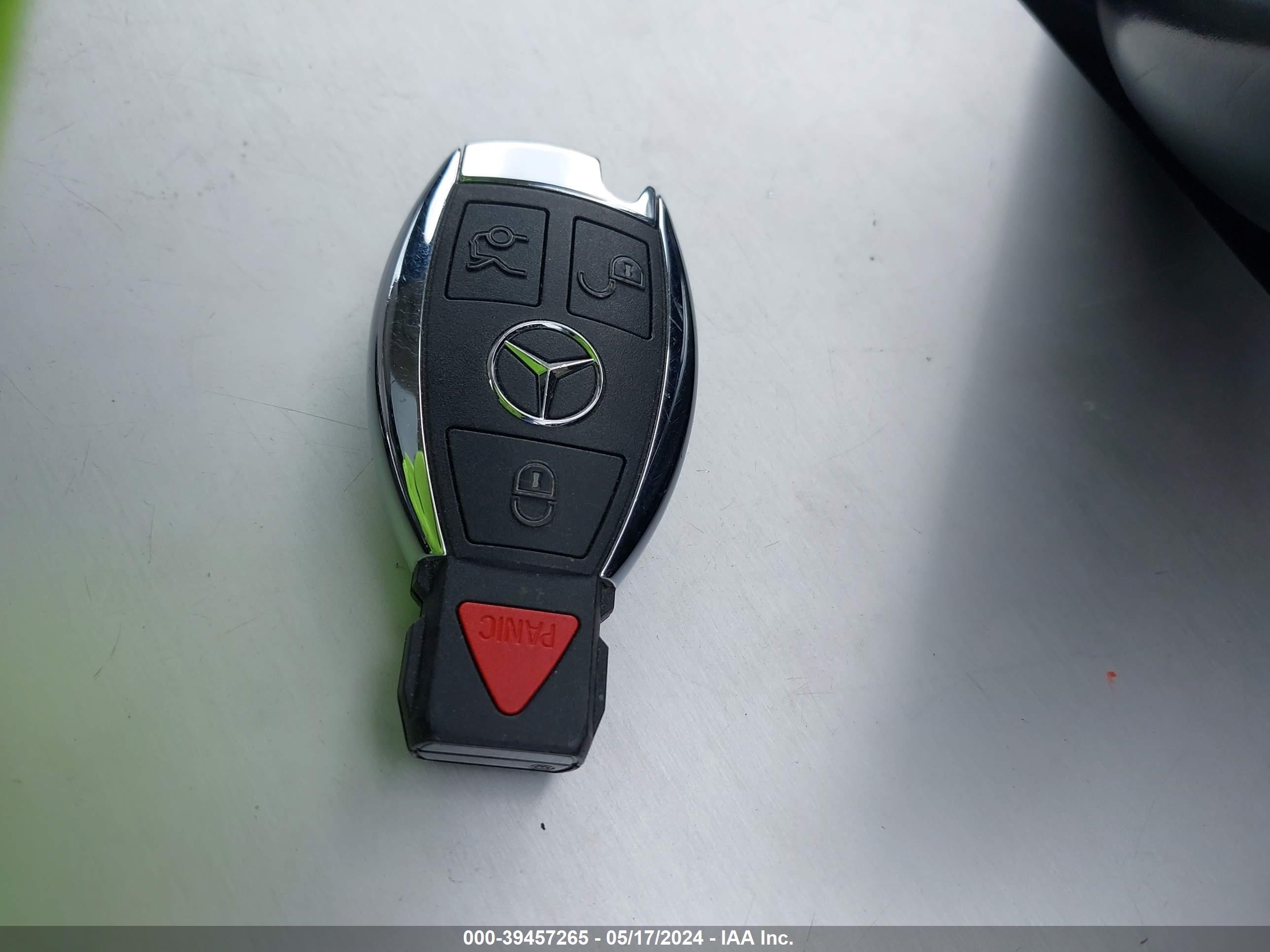 55SWF4KB7FU010497 2015 Mercedes-Benz C 300 4Matic/Luxury 4Matic/Sport 4Matic