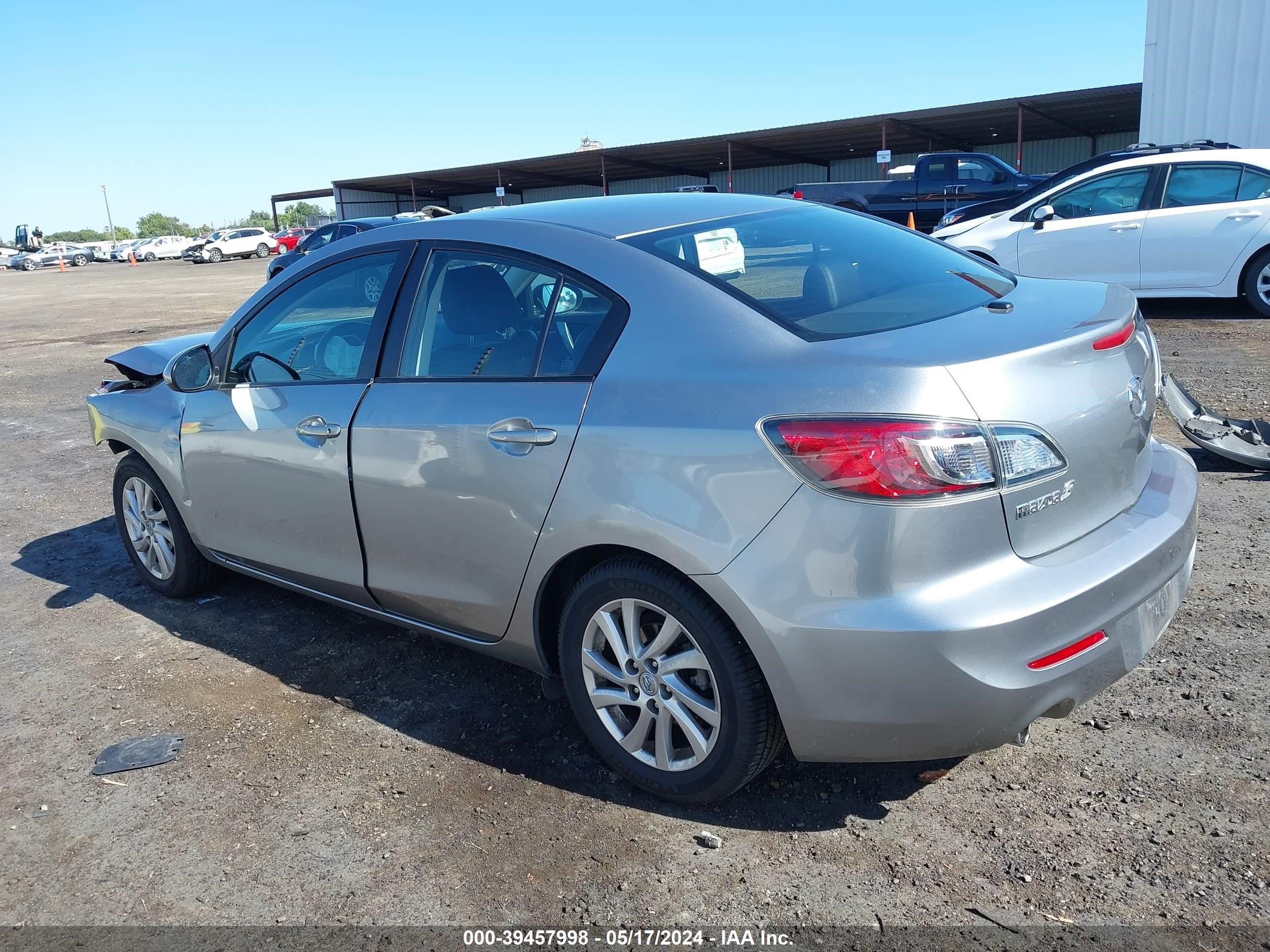 2012 Mazda Mazda3 I Grand Touring vin: JM1BL1W80C1642588