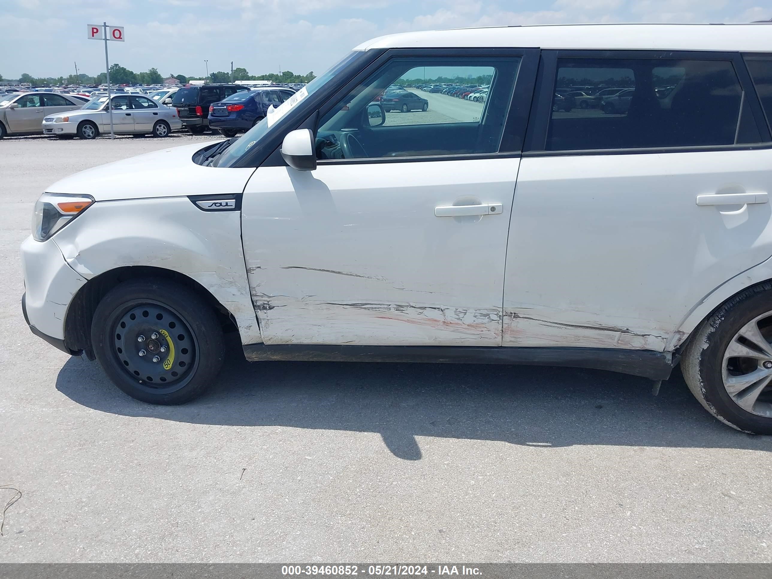 2015 Kia Soul + vin: KNDJP3A52F7171991