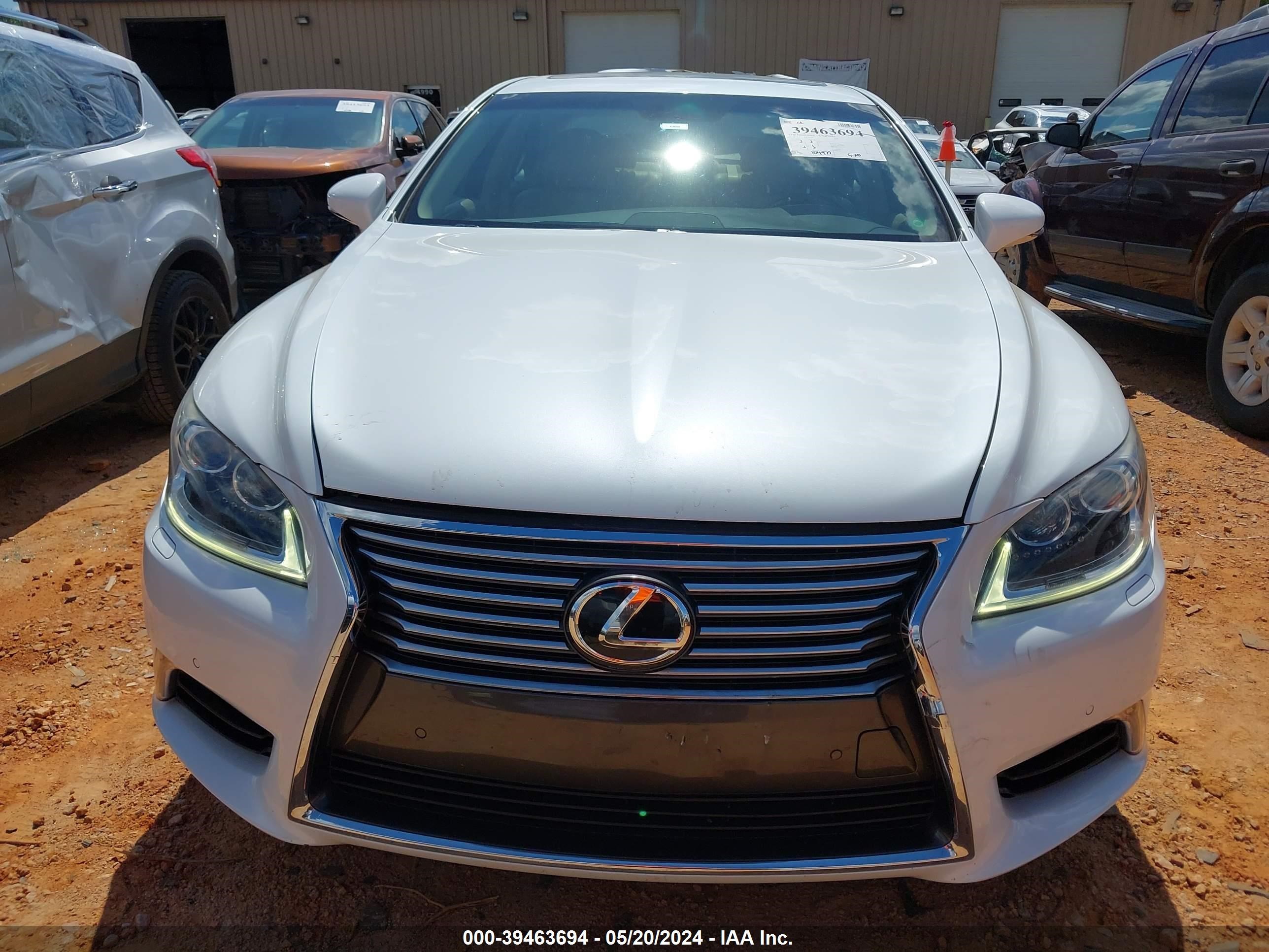 2013 Lexus Ls 460 vin: JTHBL5EF4D5124953