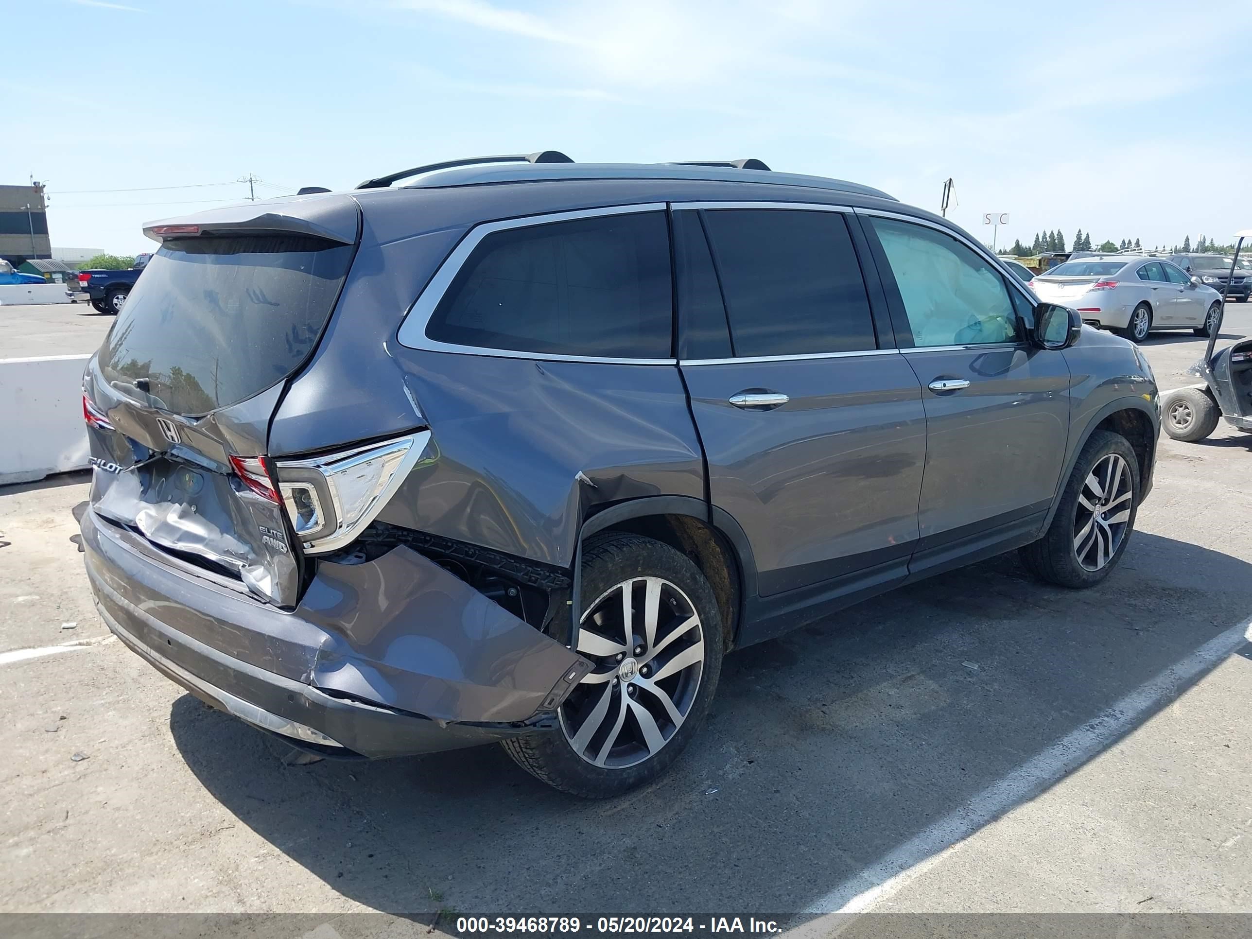 2016 Honda Pilot Elite vin: 5FNYF6H0XGB025931