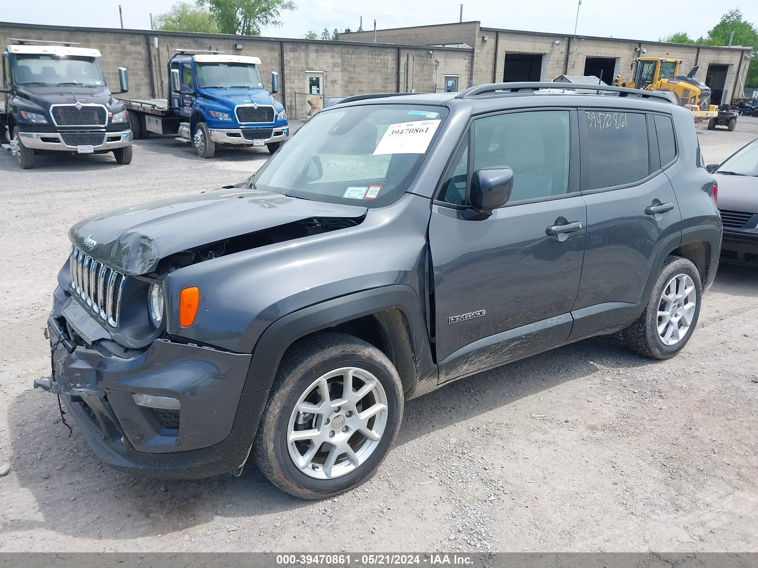 2021 Jeep Renegade Latitude 4X4 vin: ZACNJDBB3MPN32395