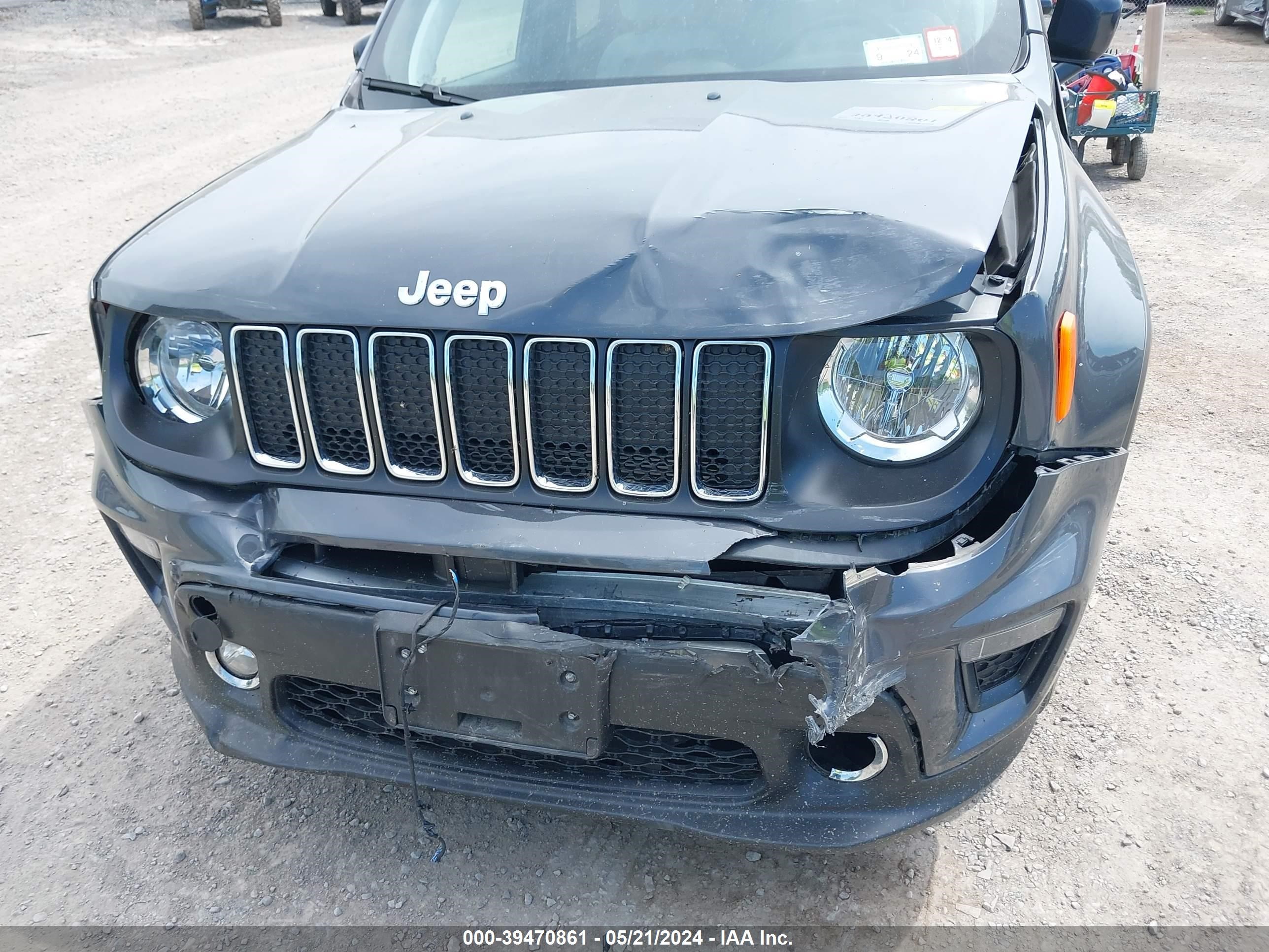 2021 Jeep Renegade Latitude 4X4 vin: ZACNJDBB3MPN32395