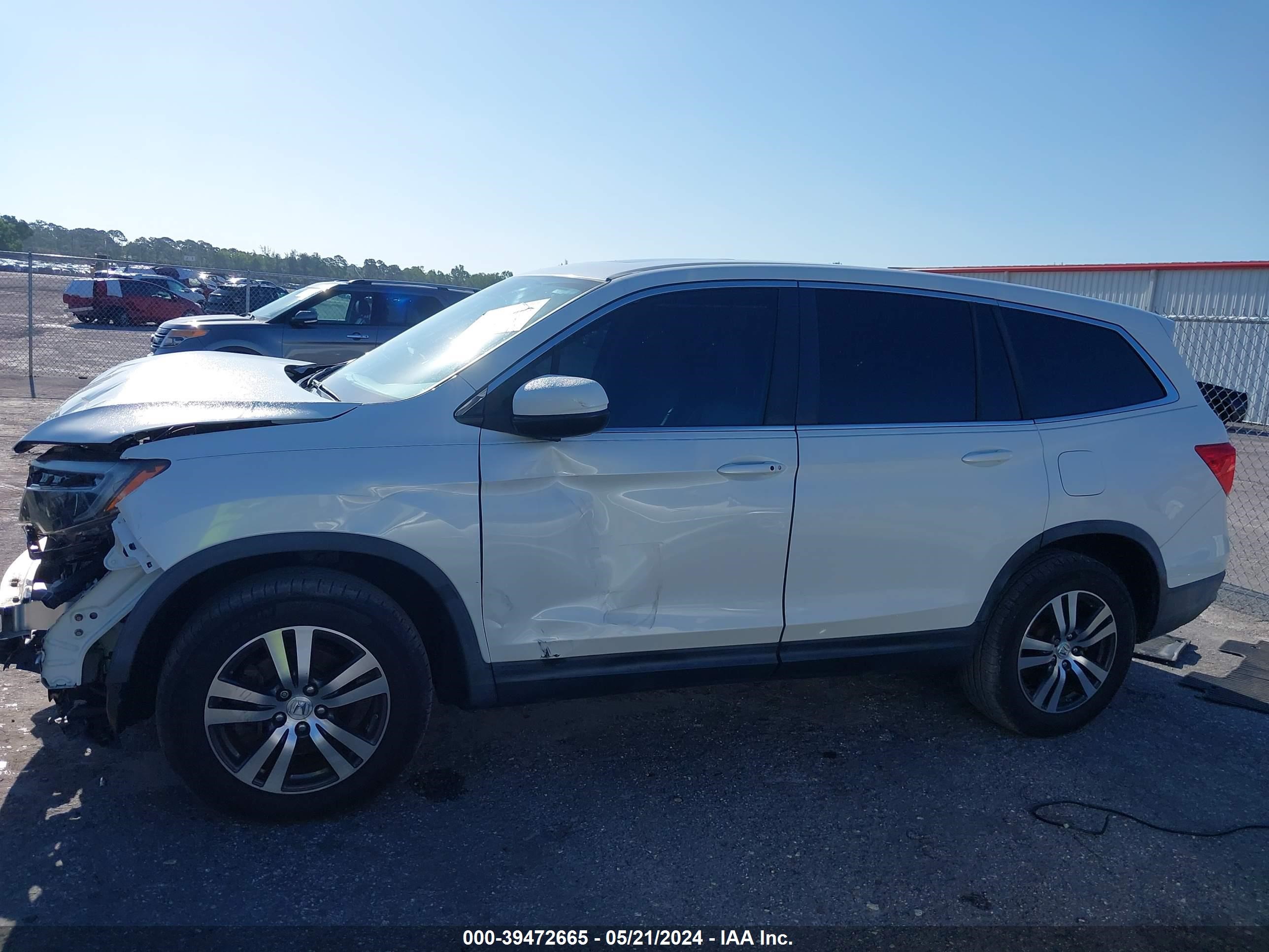 2016 Honda Pilot Ex-L vin: 5FNYF5H51GB030683