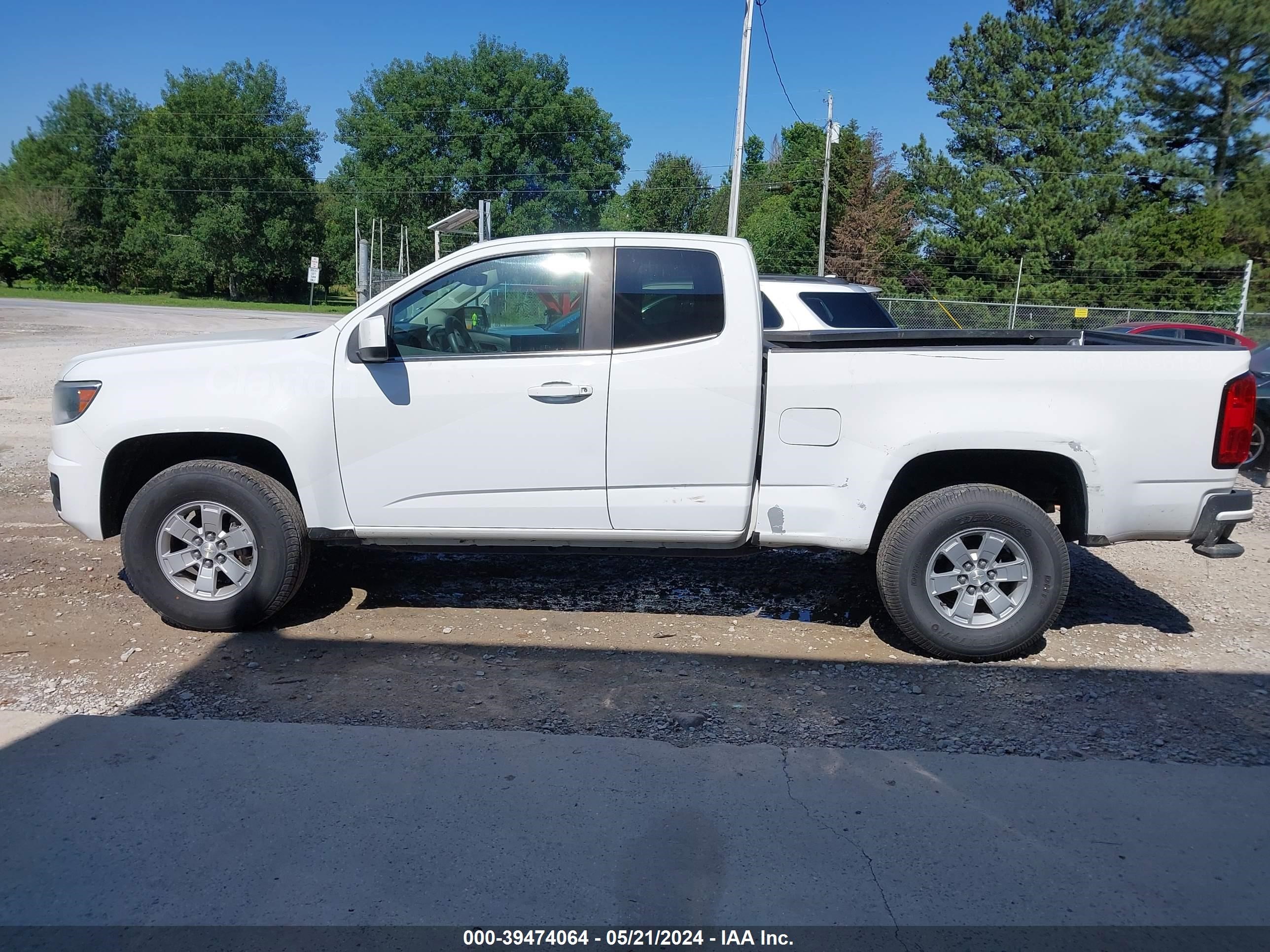 2018 Chevrolet Colorado vin: 1GCHSBEA1J1328243