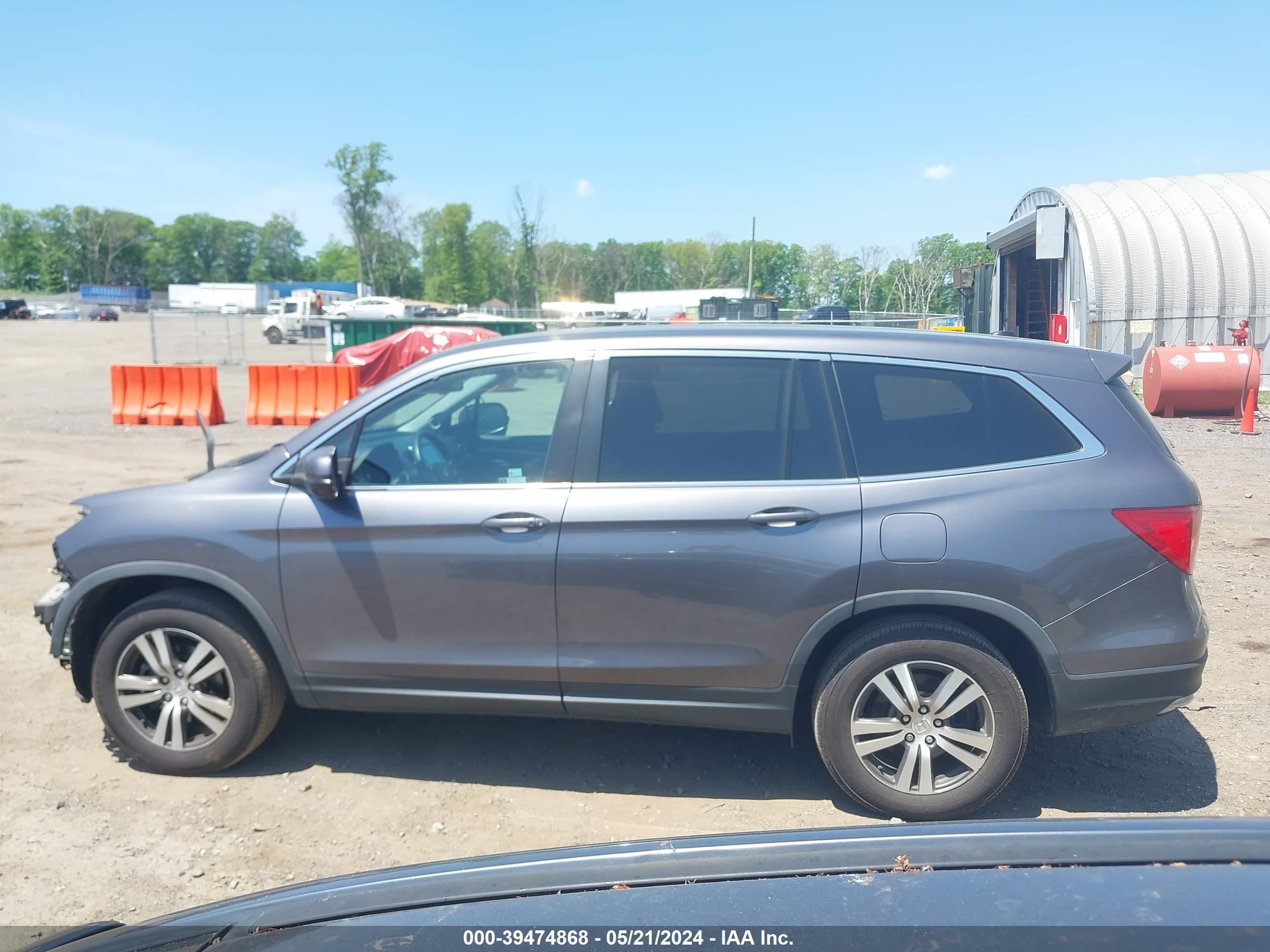 2018 Honda Pilot Ex-L vin: 5FNYF6H54JB072536