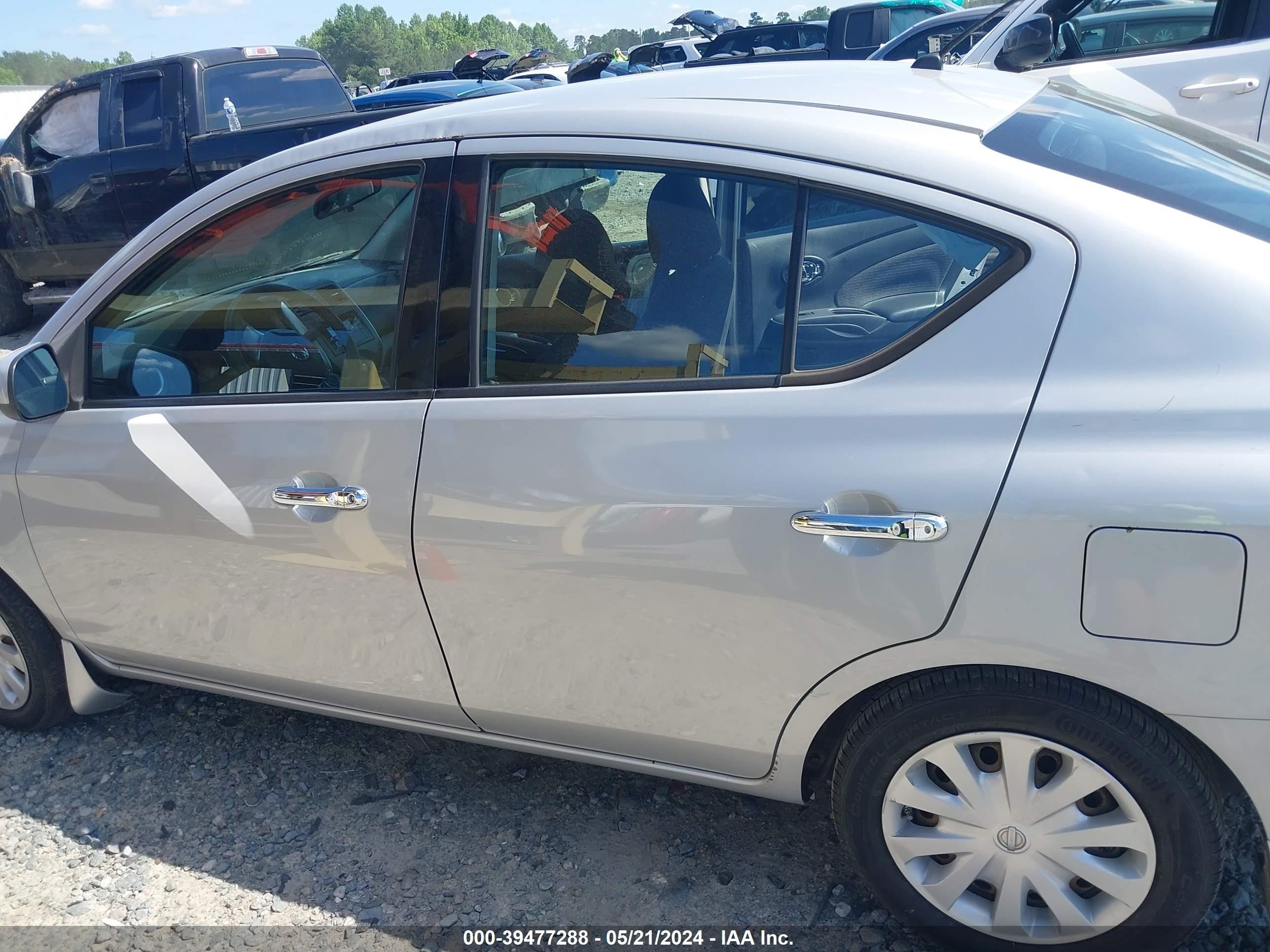 2014 Nissan Versa 1.6 Sv vin: 3N1CN7AP1EK445675