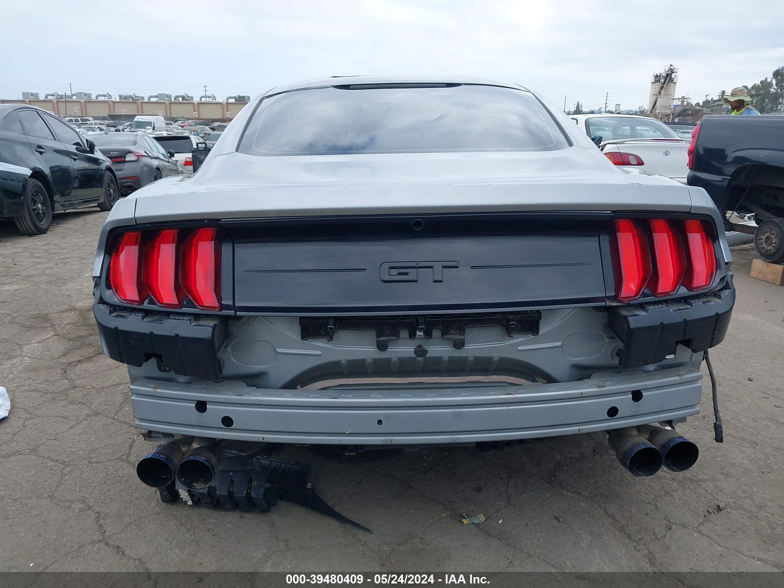 2020 Ford Mustang Gt Premium Fastback vin: 1FA6P8CF6L5135999