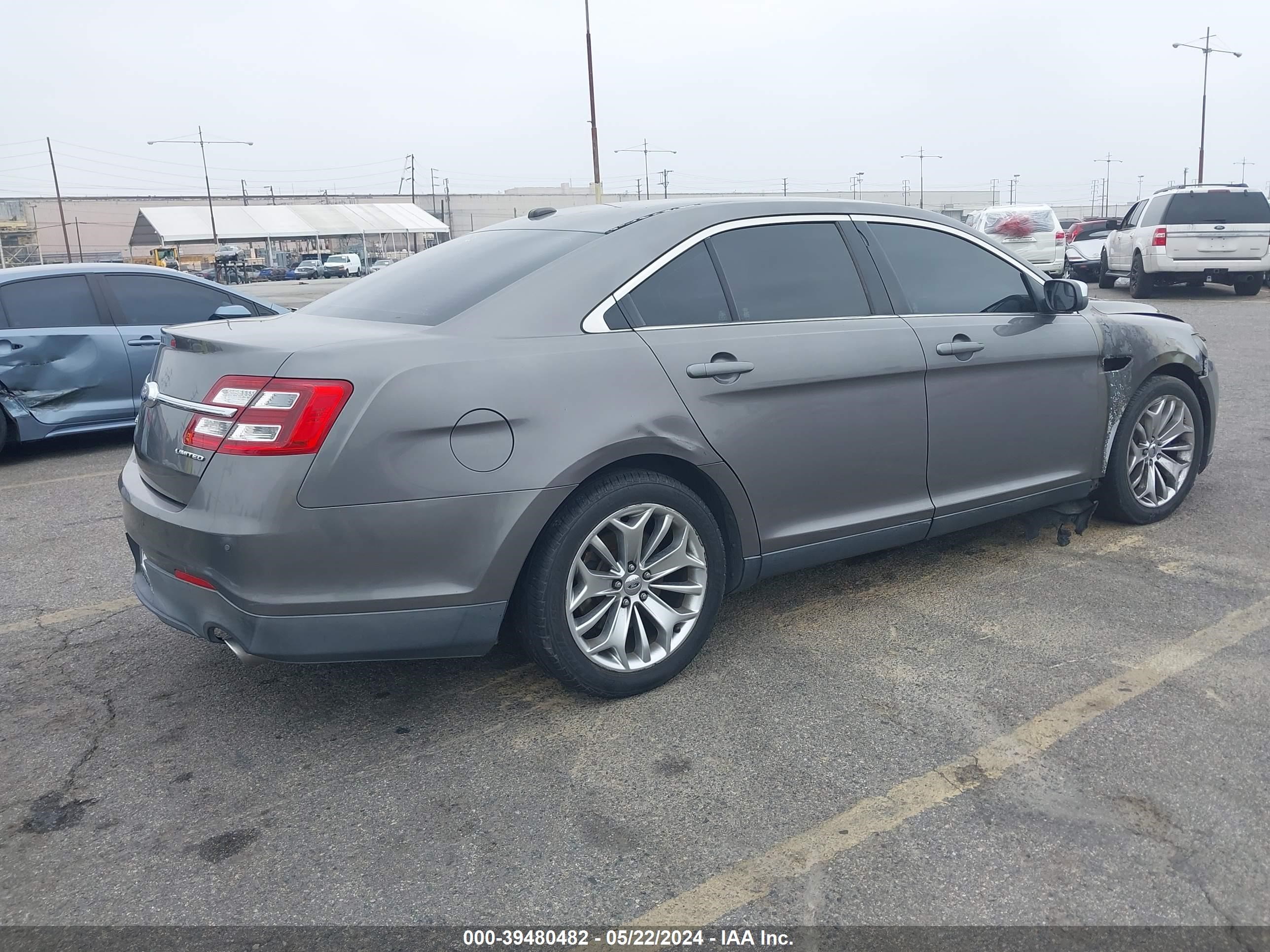 2013 Ford Taurus Limited vin: 1FAHP2F80DG133870