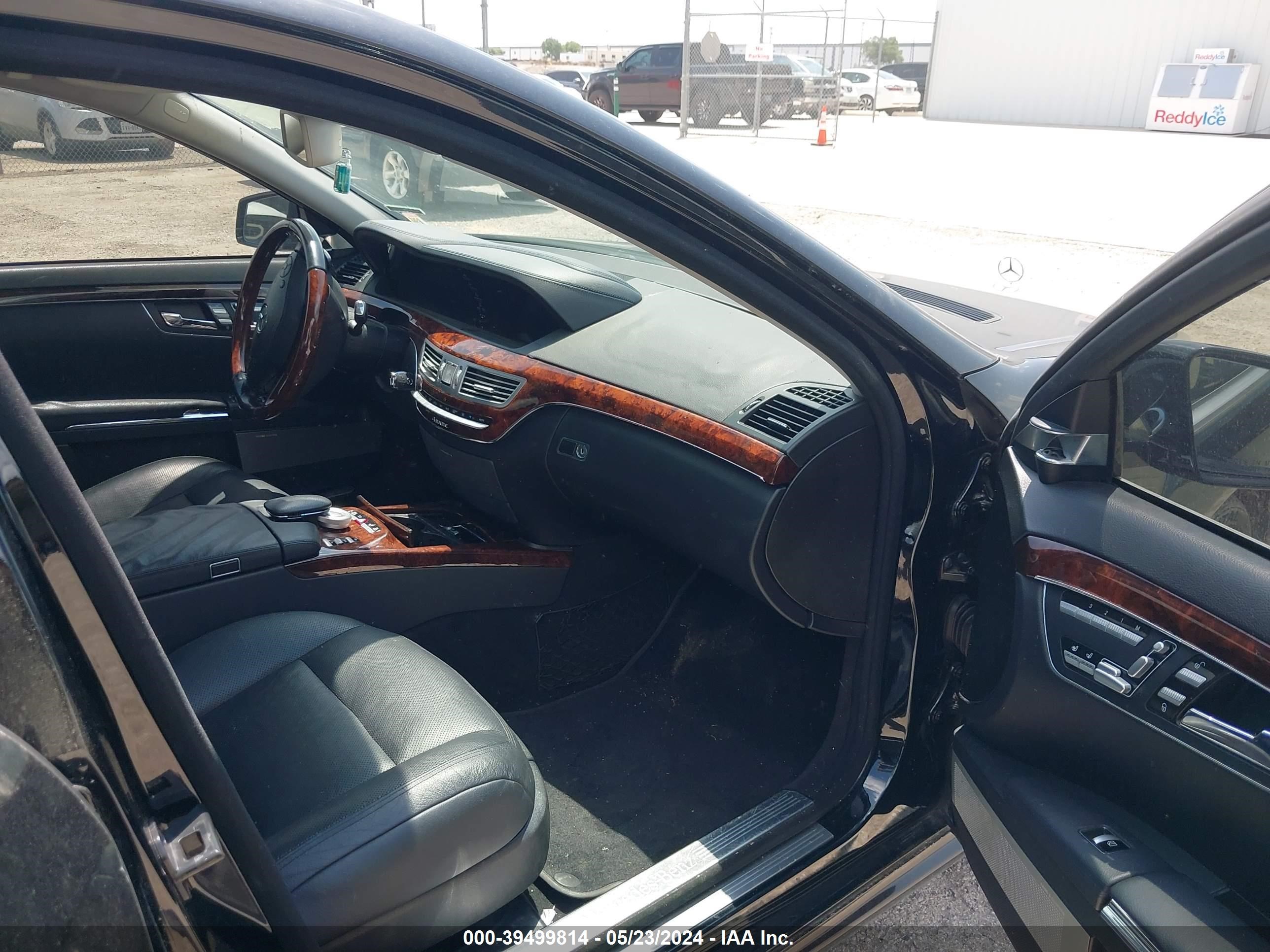 2013 Mercedes-Benz S 550 4Matic vin: WDDNG9EB2DA495484