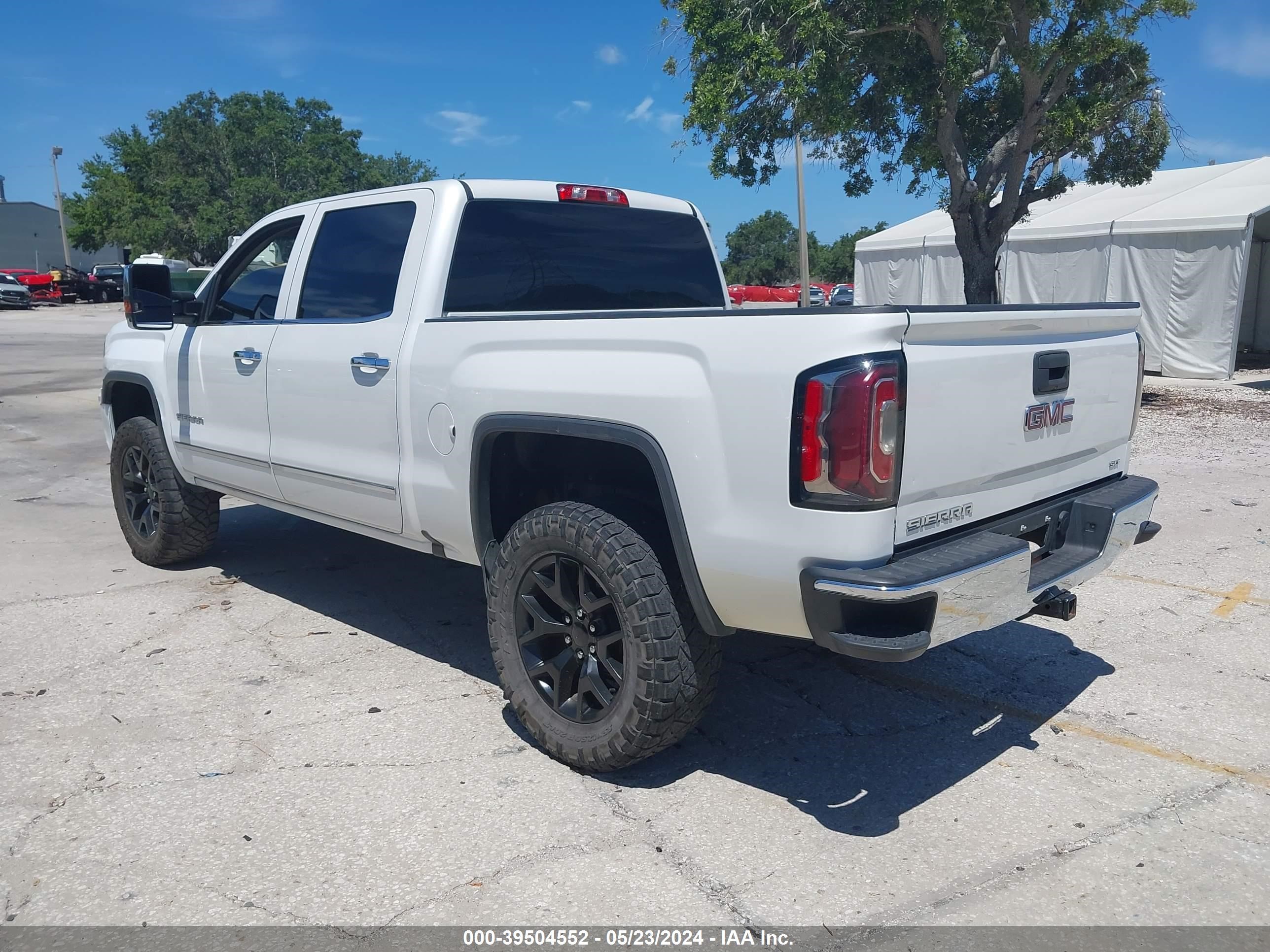 2018 GMC Sierra 1500 Slt vin: 3GTU2NEJ3JG227058