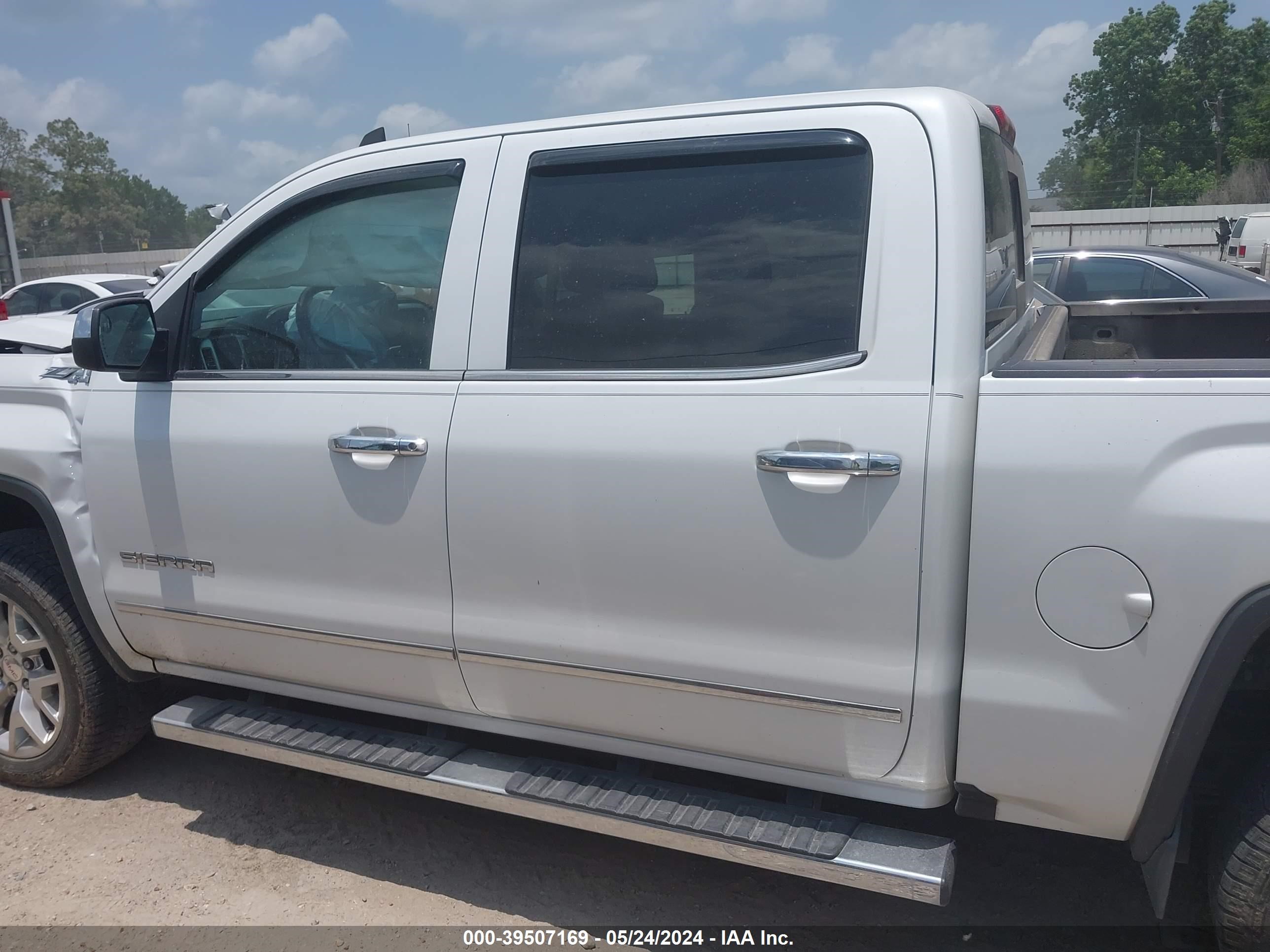 2017 GMC Sierra 1500 Slt vin: 3GTU2NEC7HG131963