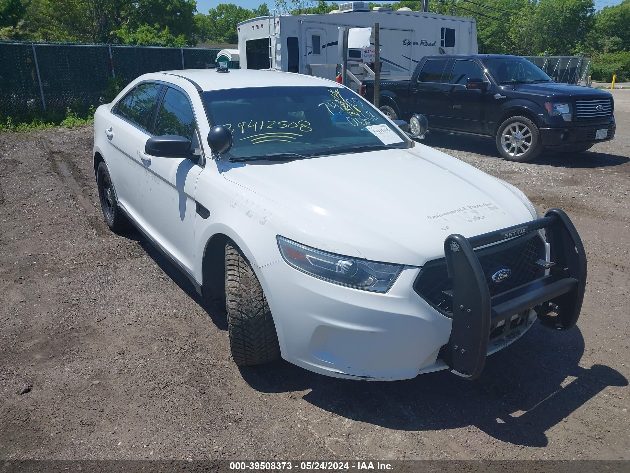 2017 Ford Police Interceptor vin: 1FAHP2MK7HG106668