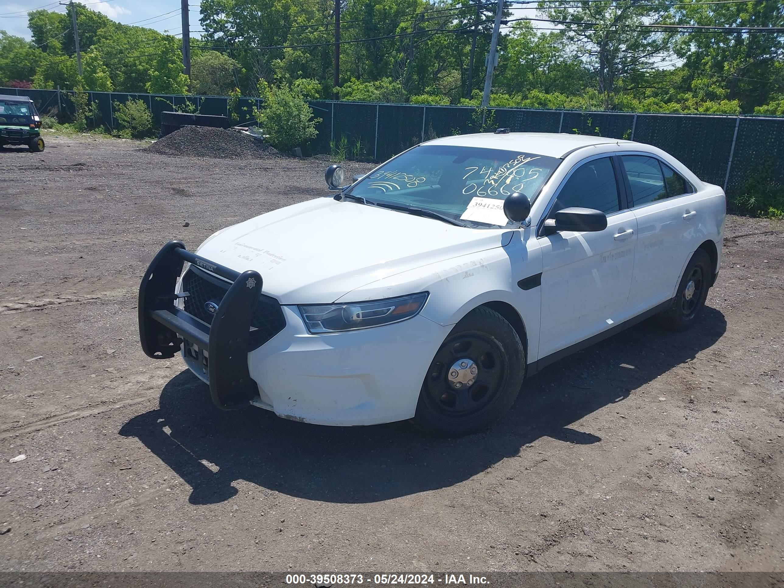 2017 Ford Police Interceptor vin: 1FAHP2MK7HG106668