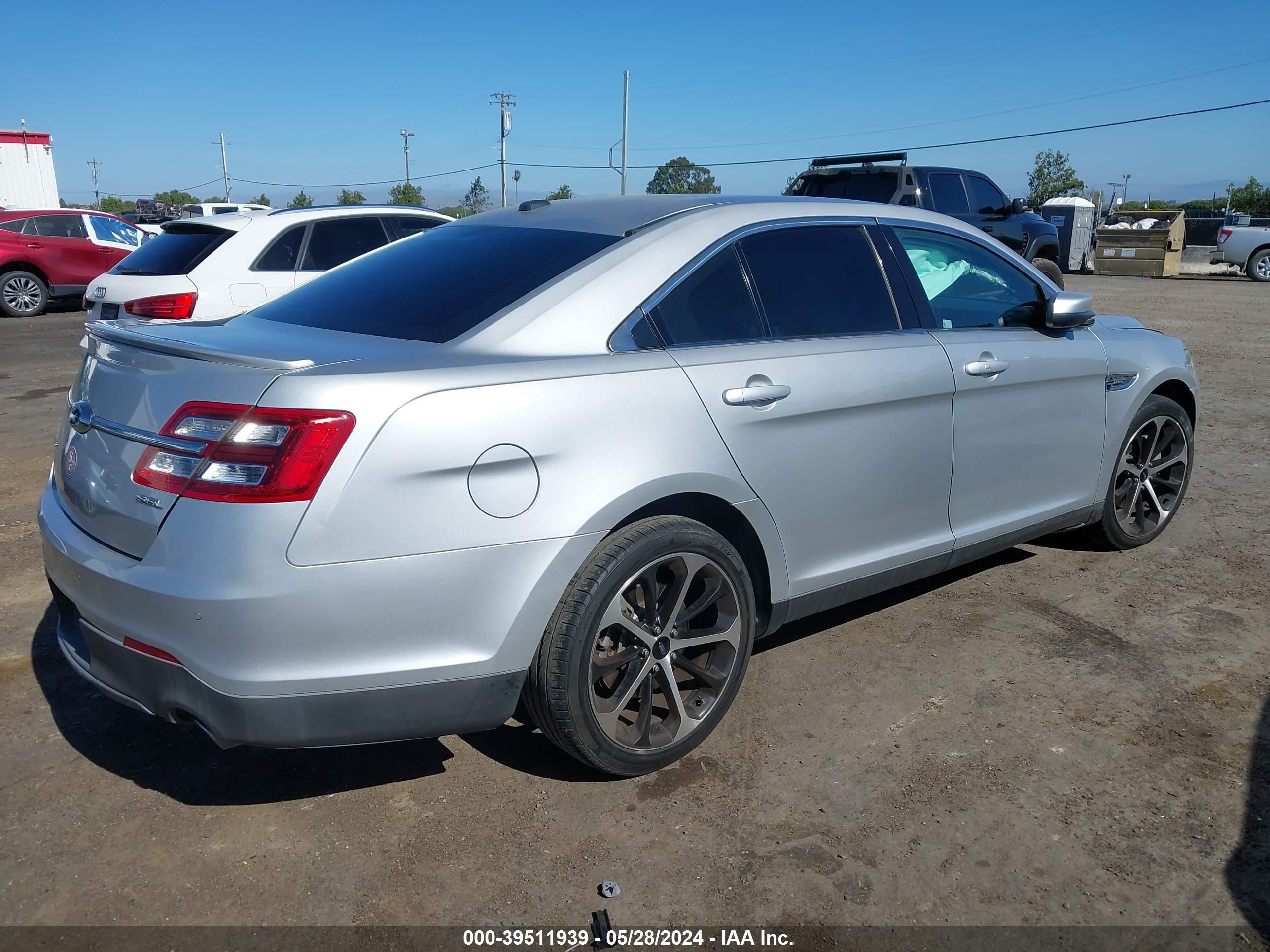 2015 Ford Taurus Sel vin: 1FAHP2E89FG181940