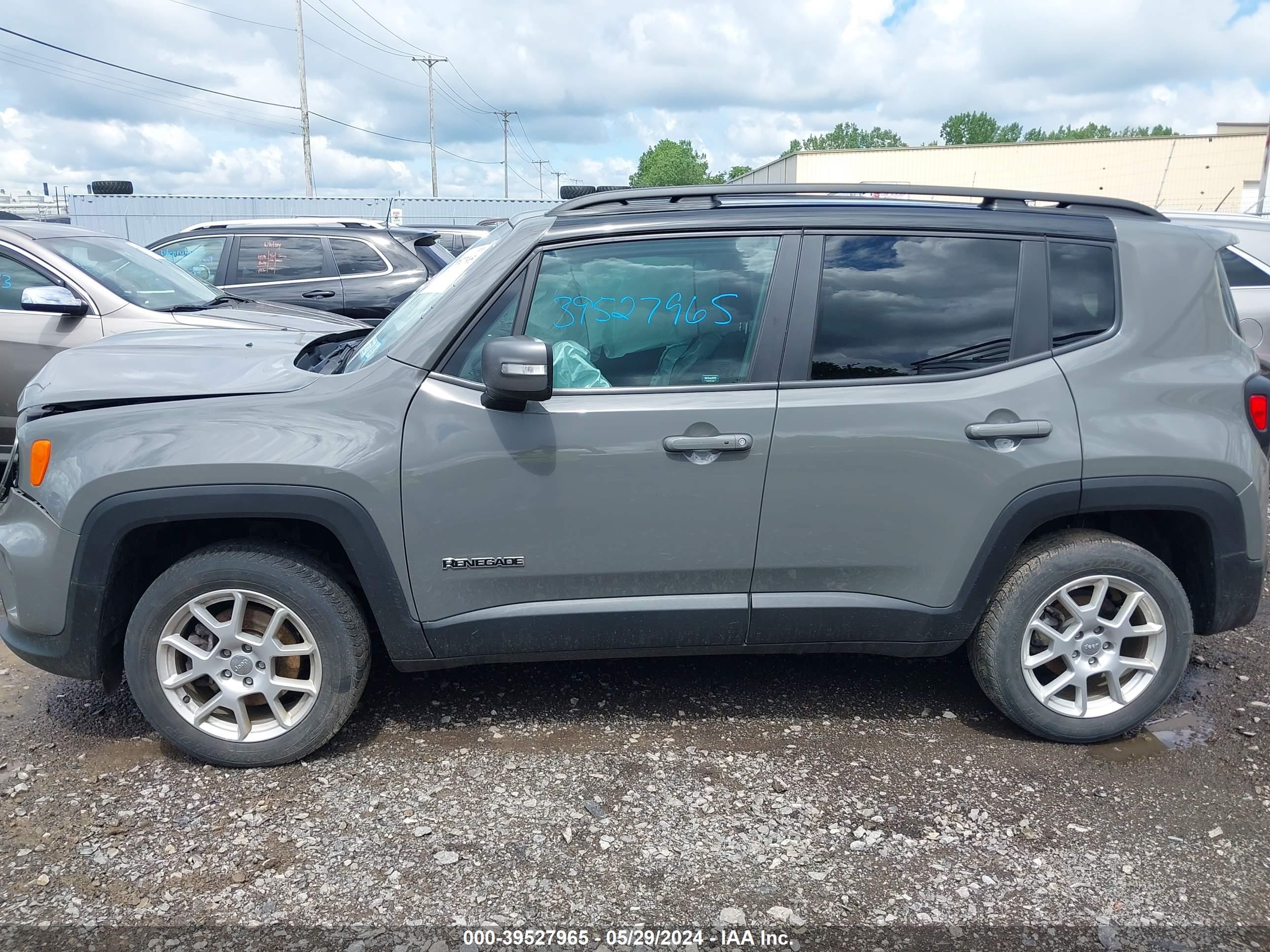 2021 Jeep Renegade Limited 4X4 vin: ZACNJDD10MPM34316