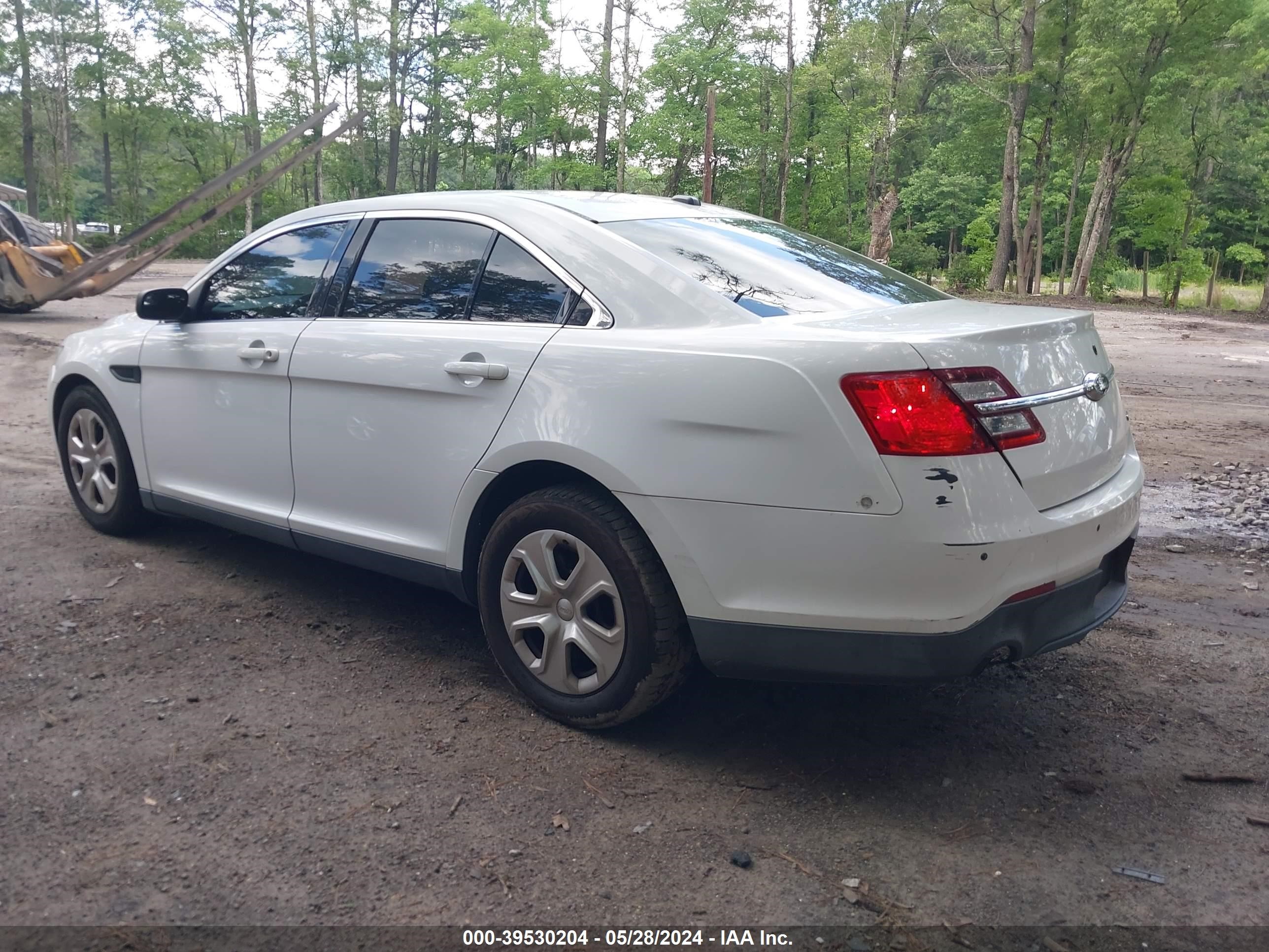 2014 Ford Police Interceptor vin: 1FAHP2MK4EG148694