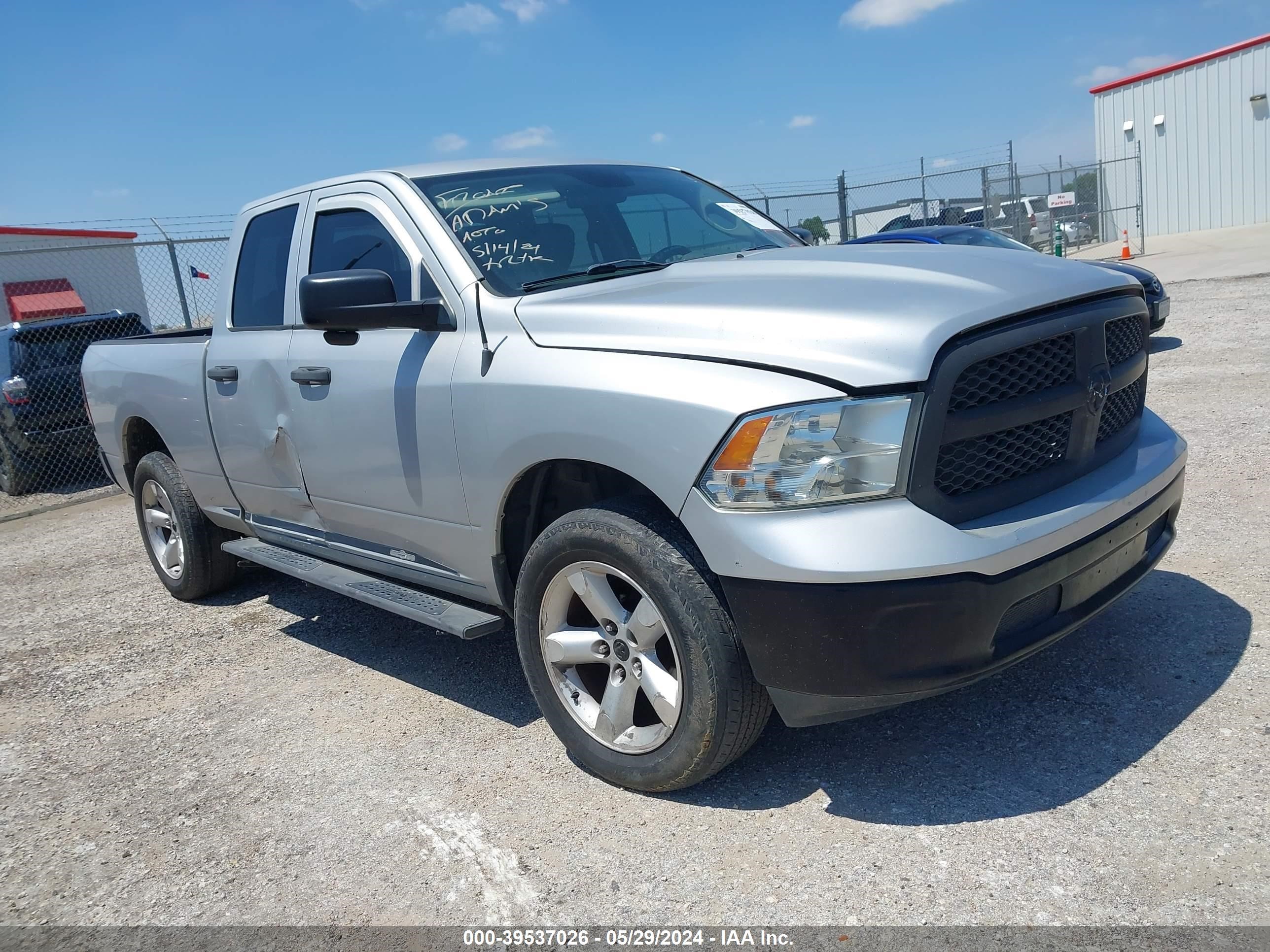 2013 Ram 1500 Tradesman/Express vin: 1C6RR6FT1DS609018