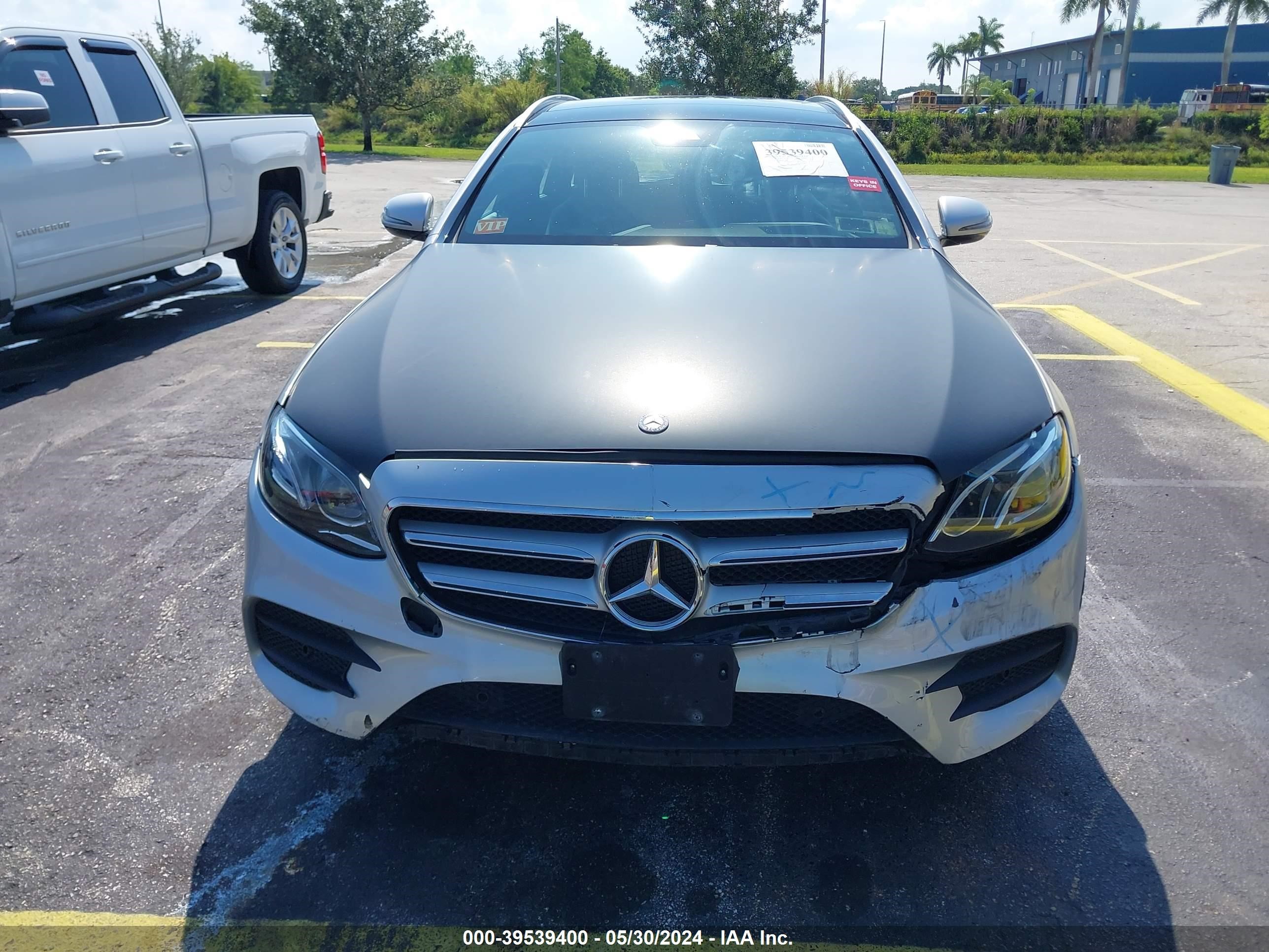 2017 Mercedes-Benz E 400 4Matic vin: WDDZH6GB6HA152113