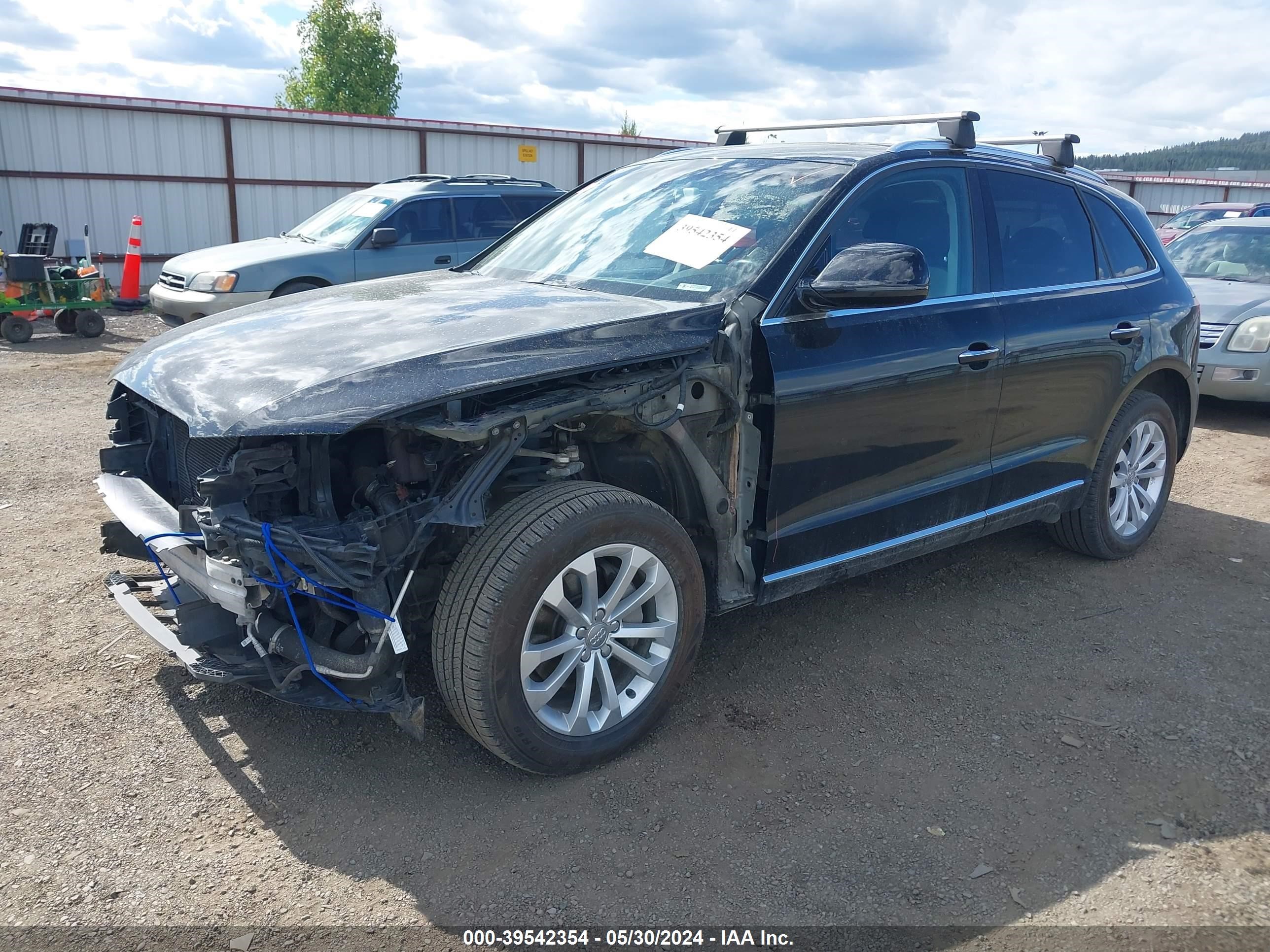 2016 Audi Q5 2.0T Premium vin: WA1C2AFP7GA017605