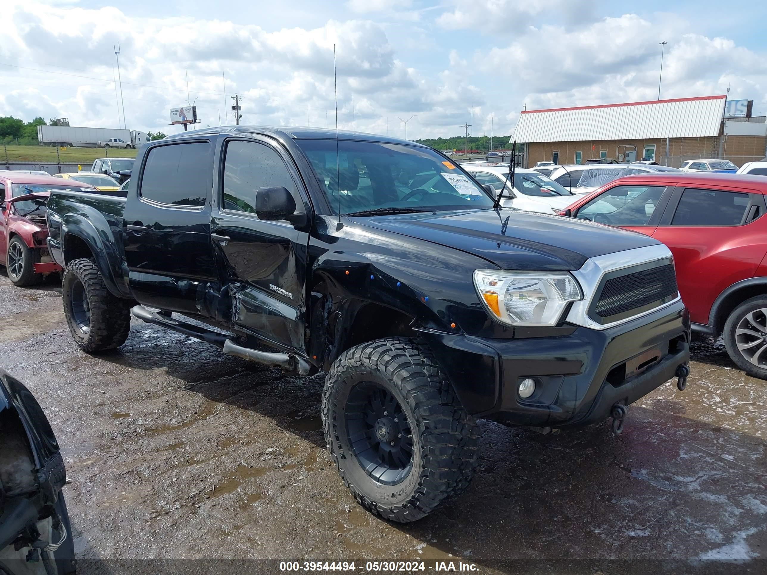 2014 Toyota Tacoma Base V6 vin: 5TFMU4FNXEX025471