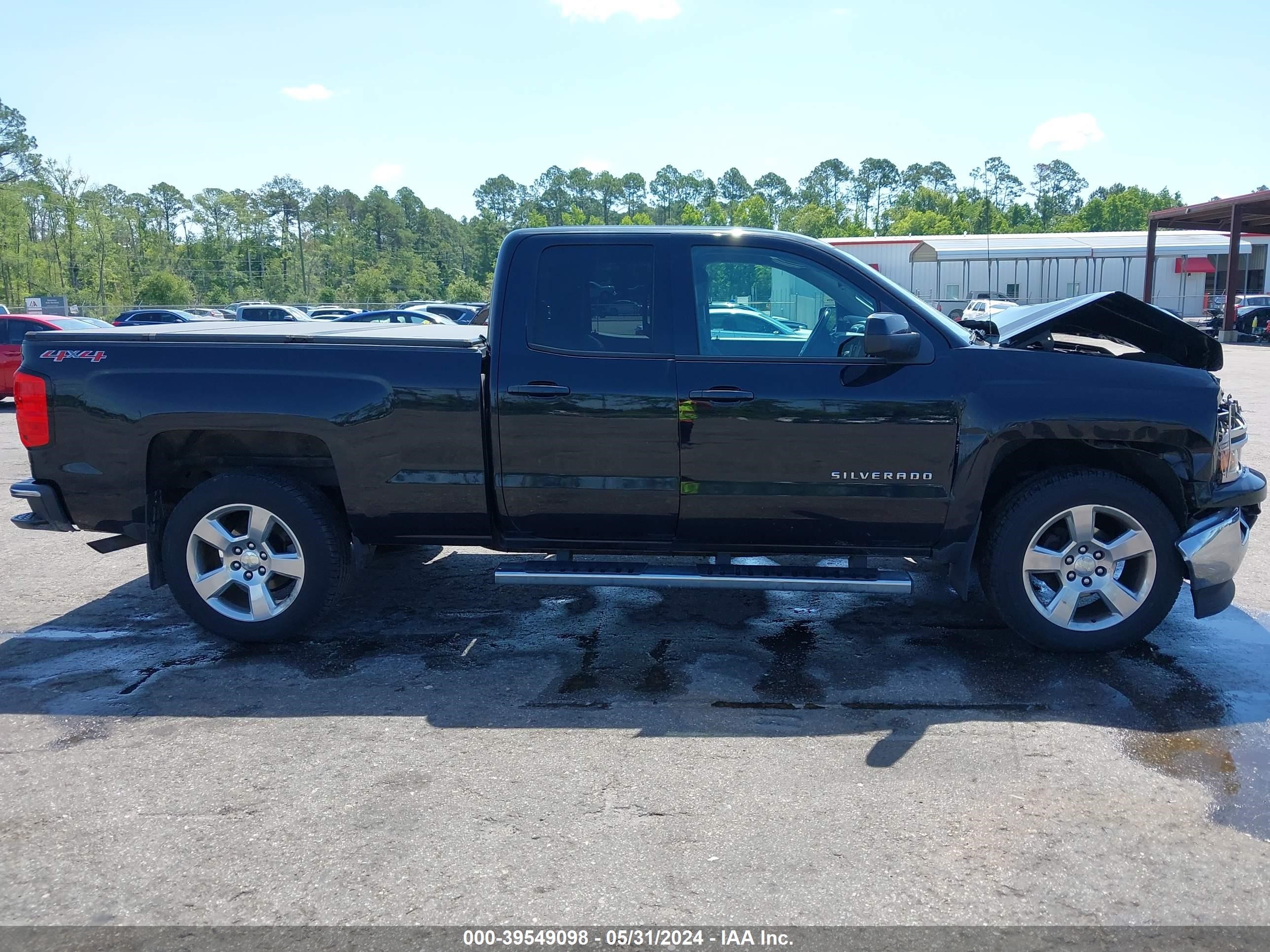 2014 Chevrolet Silverado K1500 Lt vin: 1GCVKREC4EZ137159