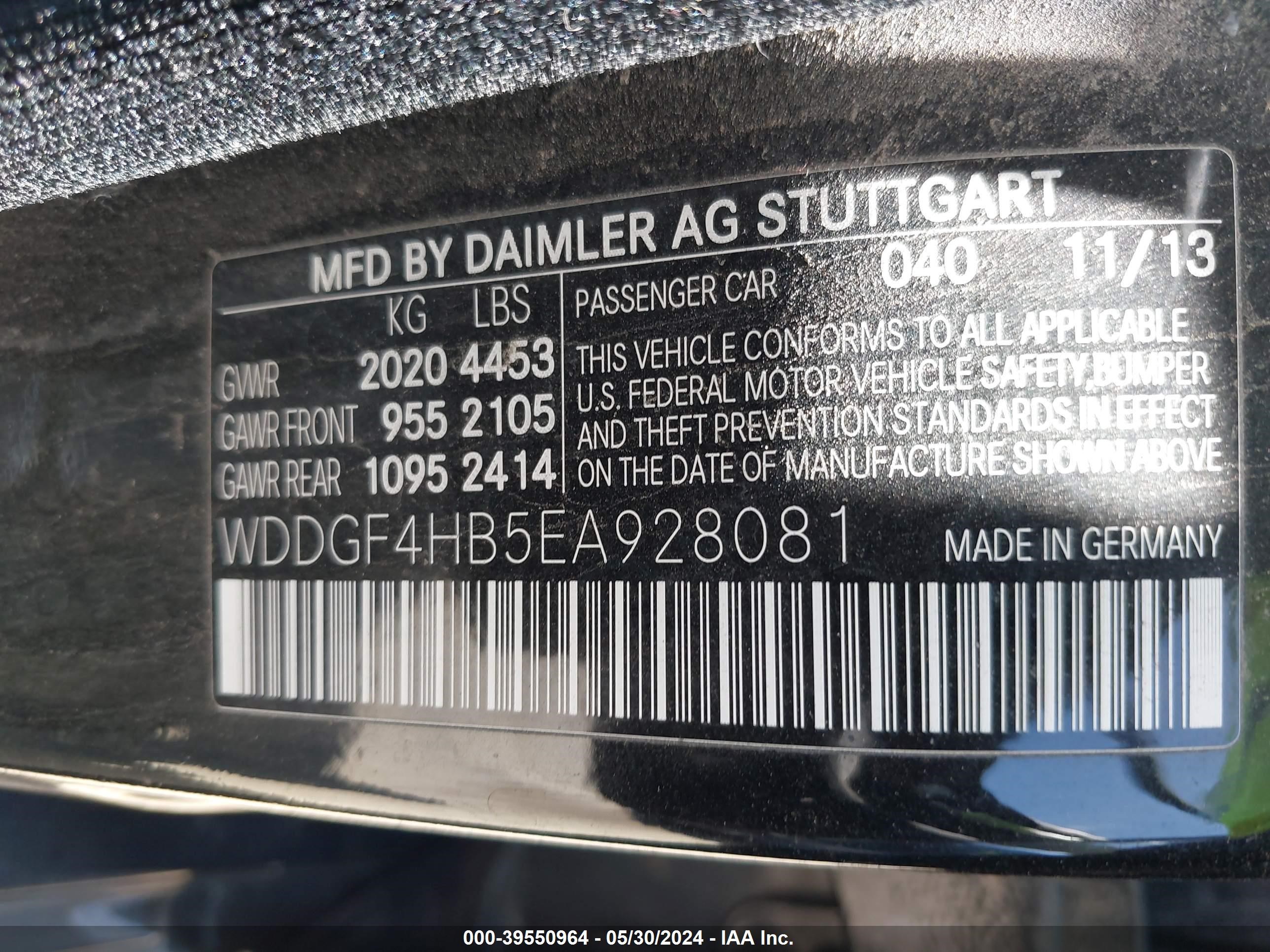2014 Mercedes-Benz C 250 Luxury/Sport vin: WDDGF4HB5EA928081