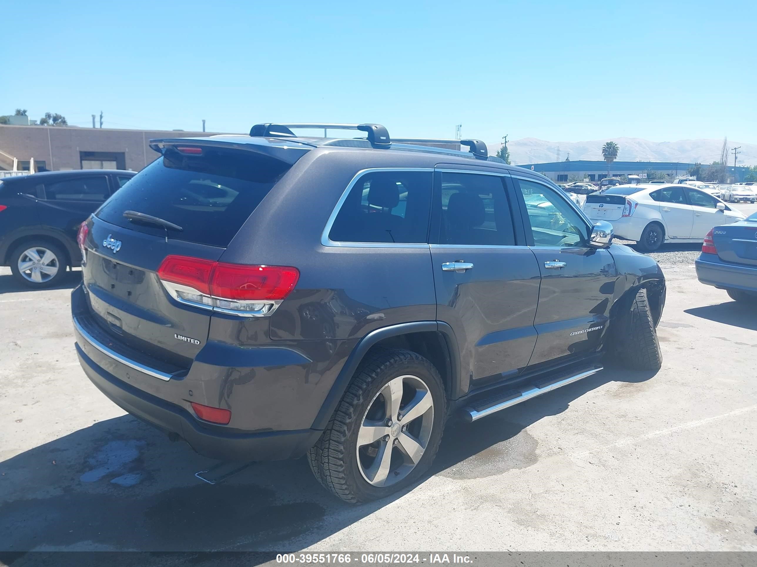 2016 Jeep Grand Cherokee Limited vin: 1C4RJFBG4GC461759