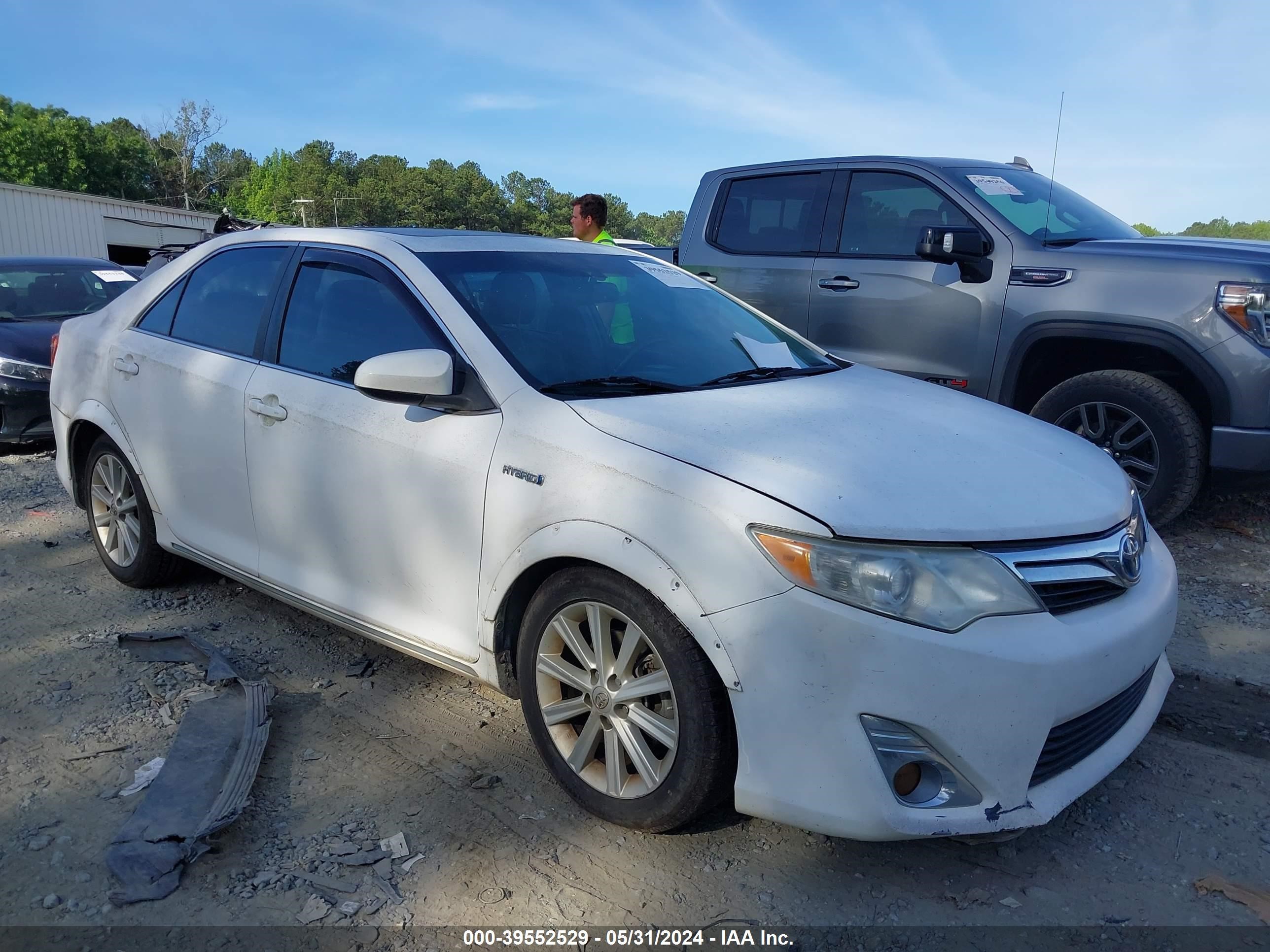 2013 Toyota Camry Hybrid Xle vin: 4T1BD1FK6DU085450