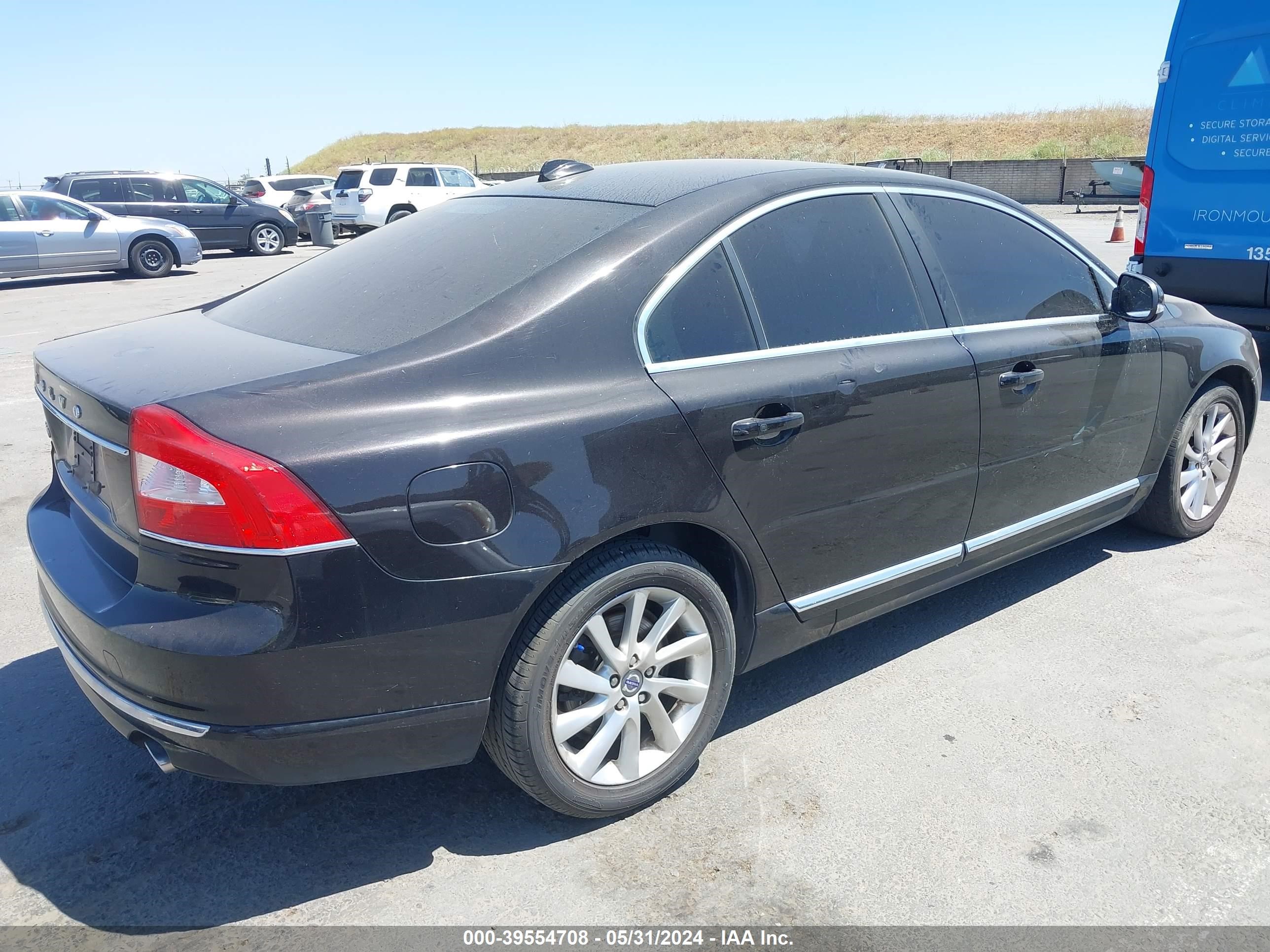 2014 Volvo S80 vin: YV1952AS8E1180425