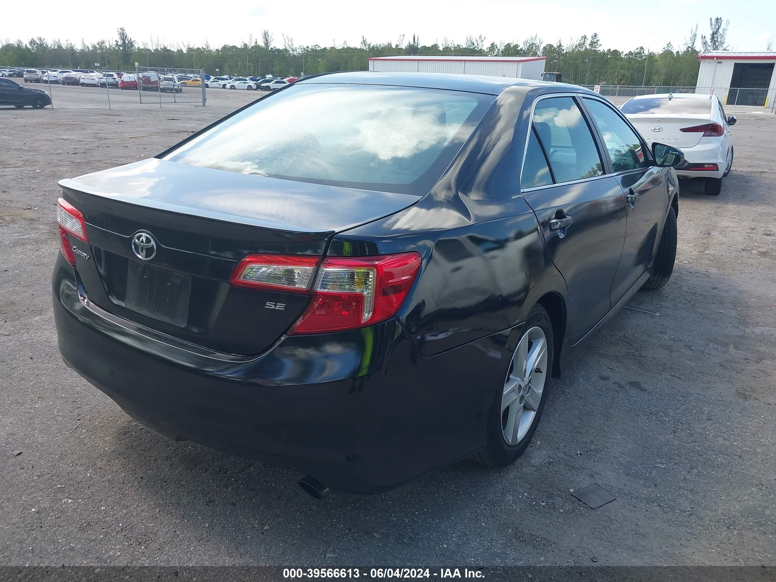 2013 Toyota Camry Se vin: 4T1BF1FK2DU284134