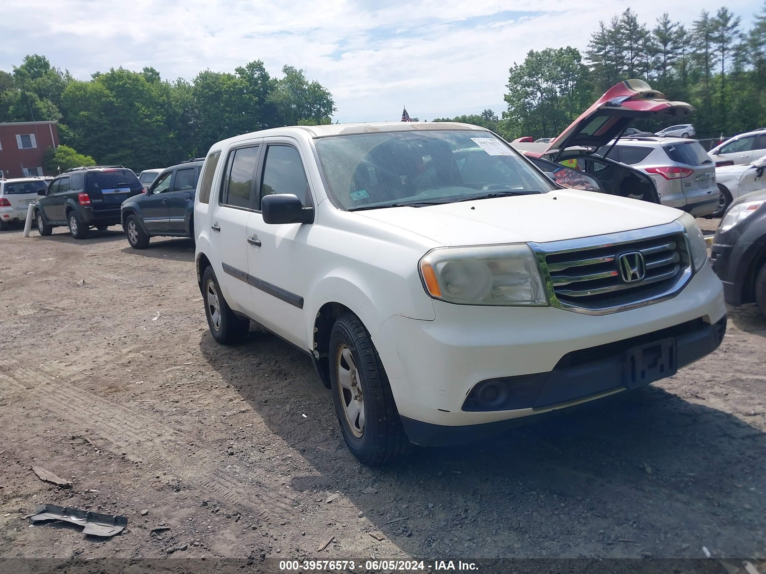 2014 Honda Pilot Lx vin: 5FNYF4H23EB041150