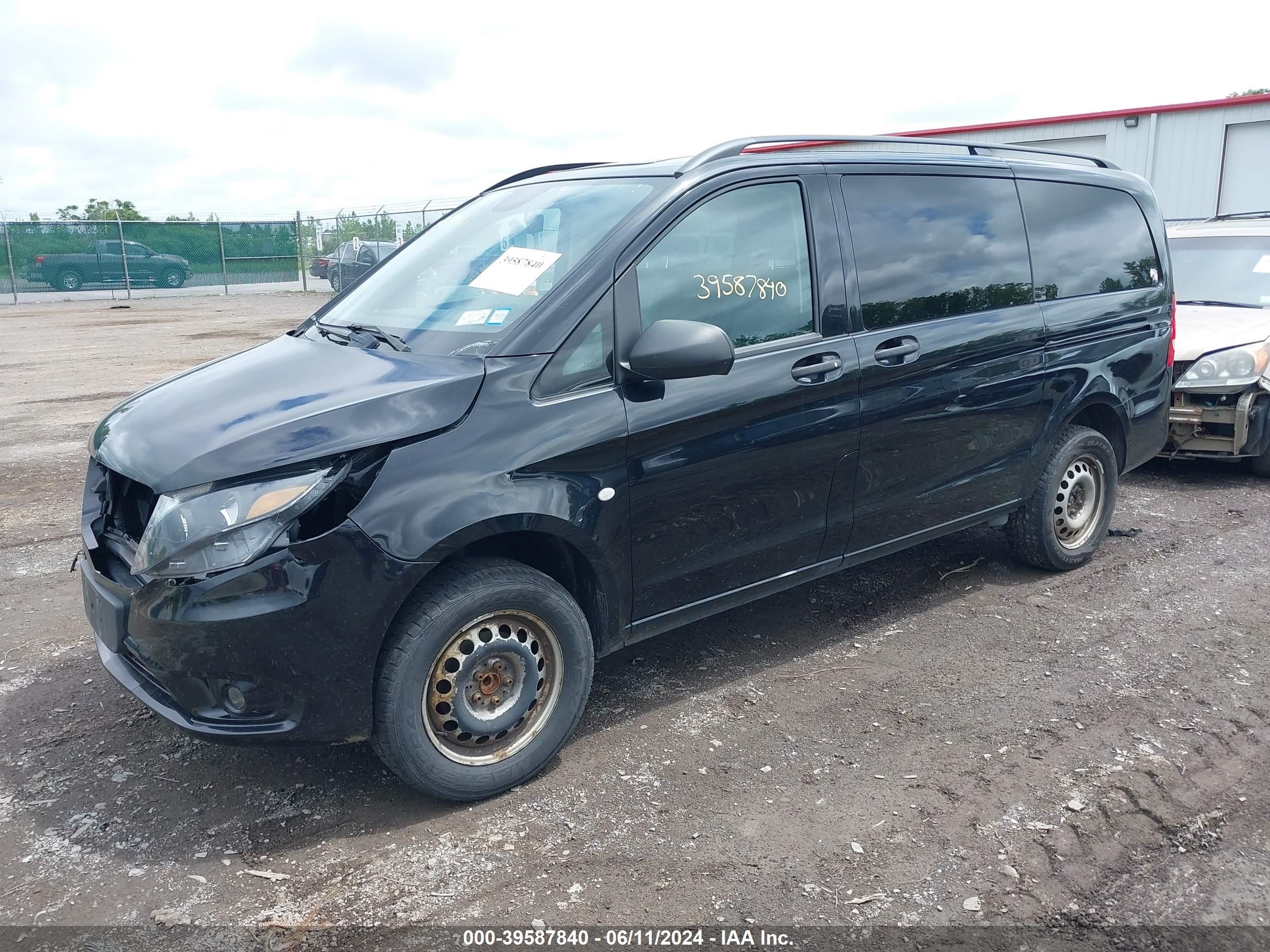 2018 Mercedes-Benz Metris vin: WD4PG2EE9J3394923