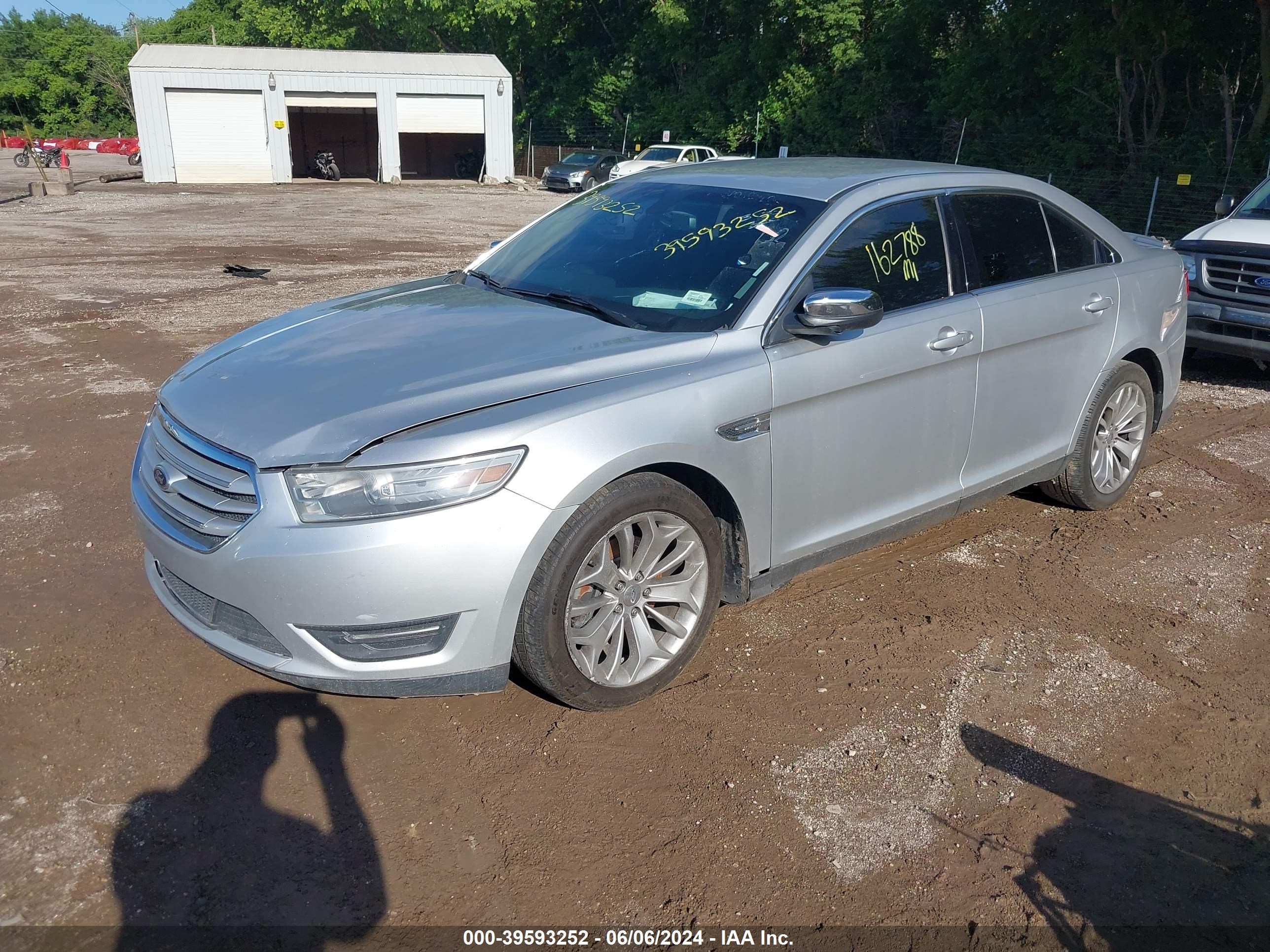 2013 Ford Taurus Limited vin: 1FAHP2F81DG203635