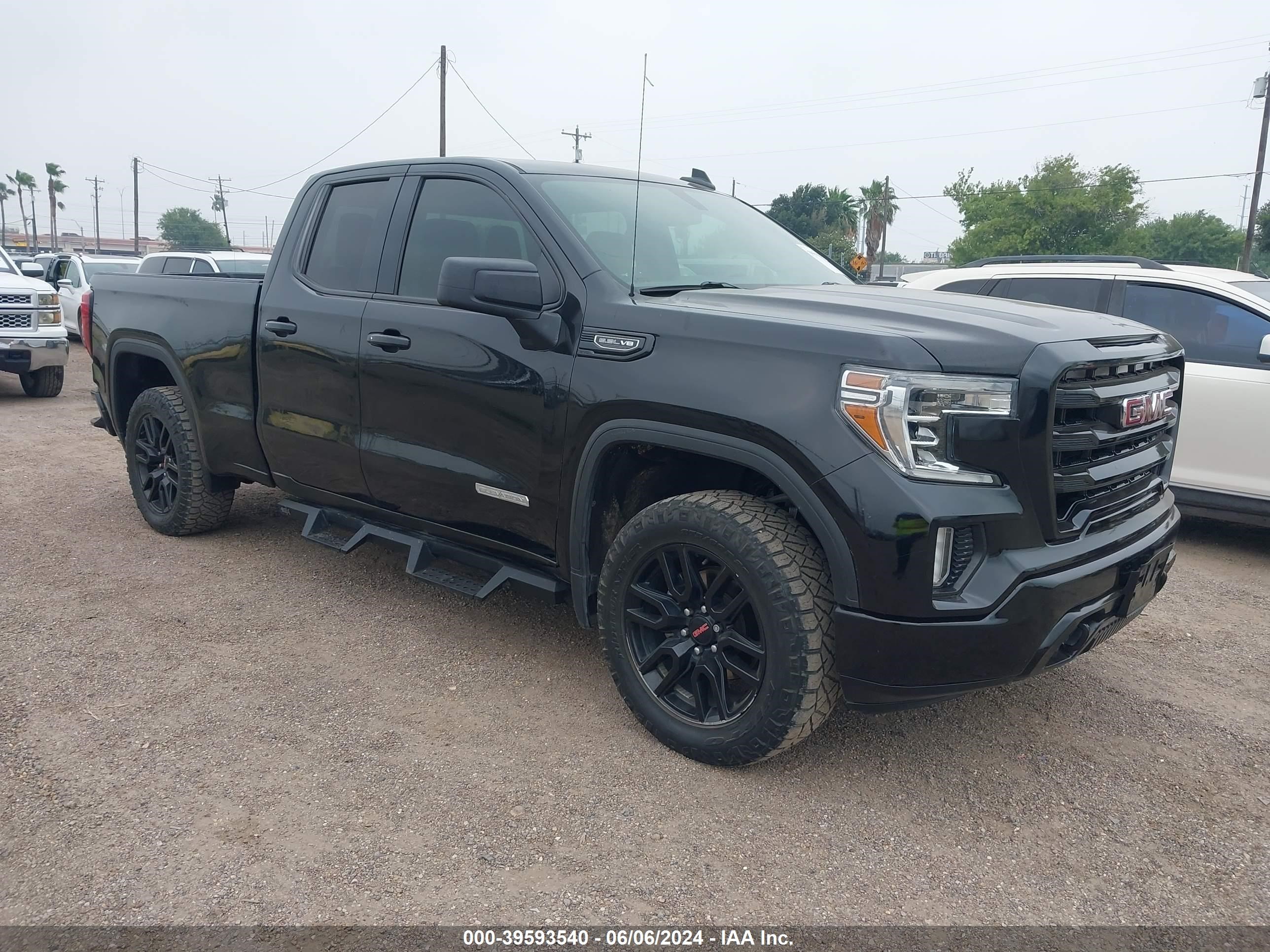 2020 GMC Sierra 1500 2Wd Double Cab Standard Box Elevation vin: 1GTR8CED0L2359037